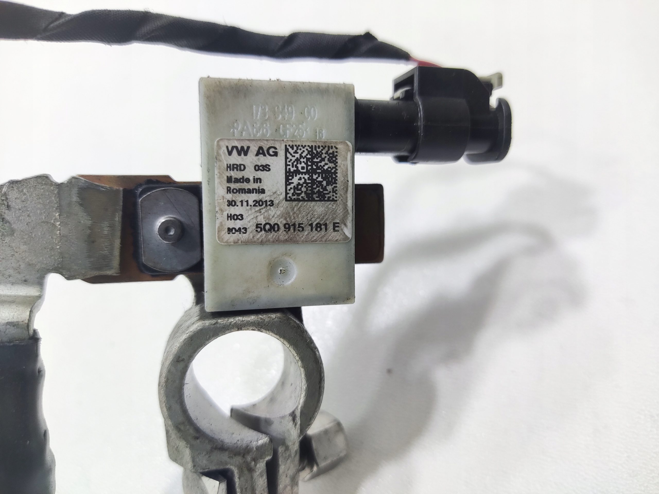 MINUSOVY KONTAKT AUTOBATERIE VOLKSWAGEN GOLF VII 5Q0915181E 2012-2016