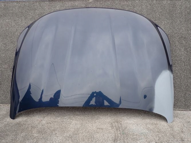 RENAULT ALASKAN PREDNÁ KAPOTA