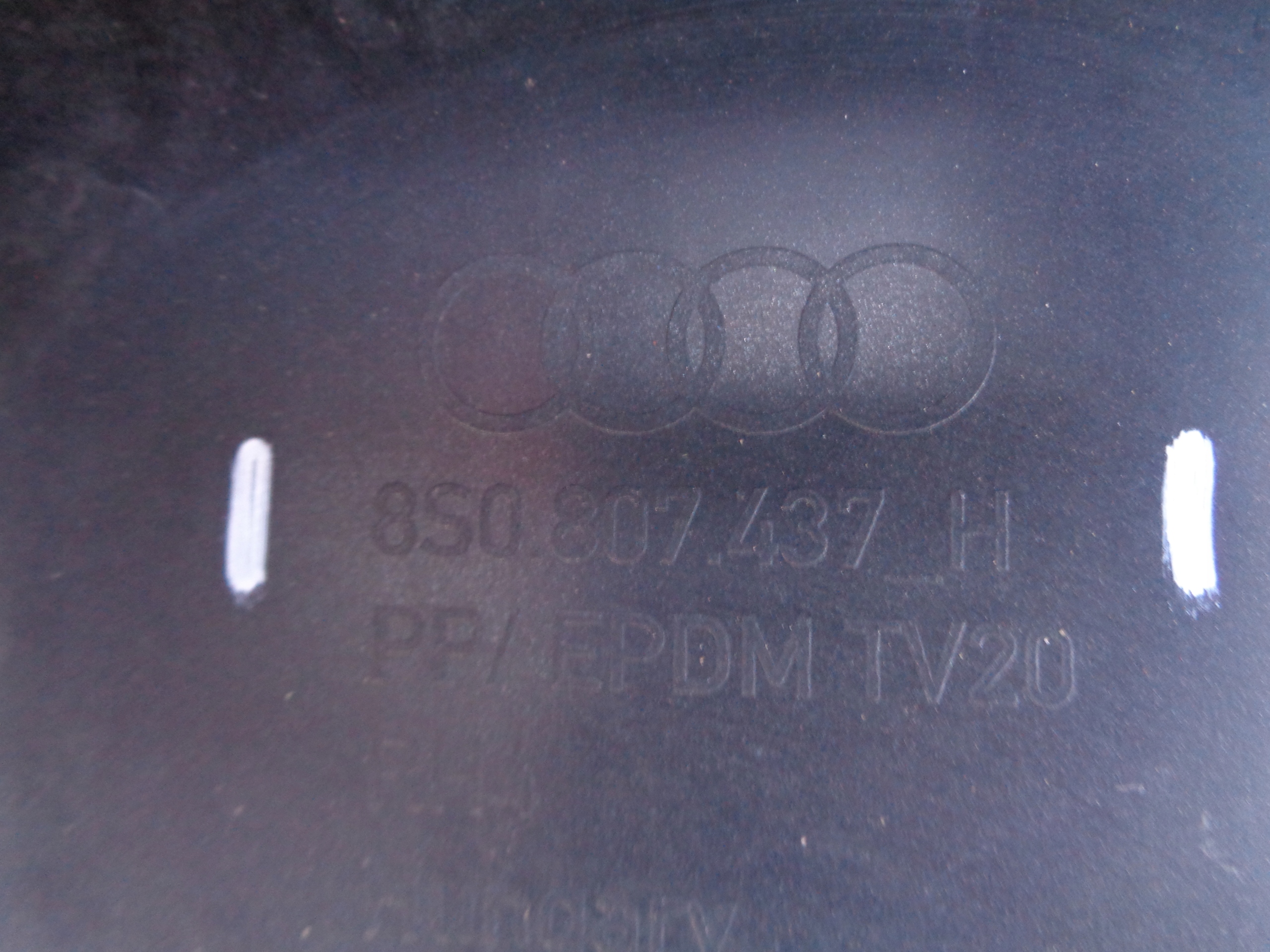 PREDNÝ NÁRAZNÍK AUDI TT 8S 8S0 14- S-LINE NR 26605