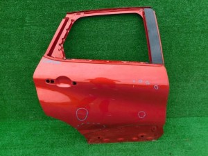 RENAULT CAPTUR 13- PRAVE ZADNE DVERE RENAULT CAPTUR 13- PRAVE ZADNE DVERE