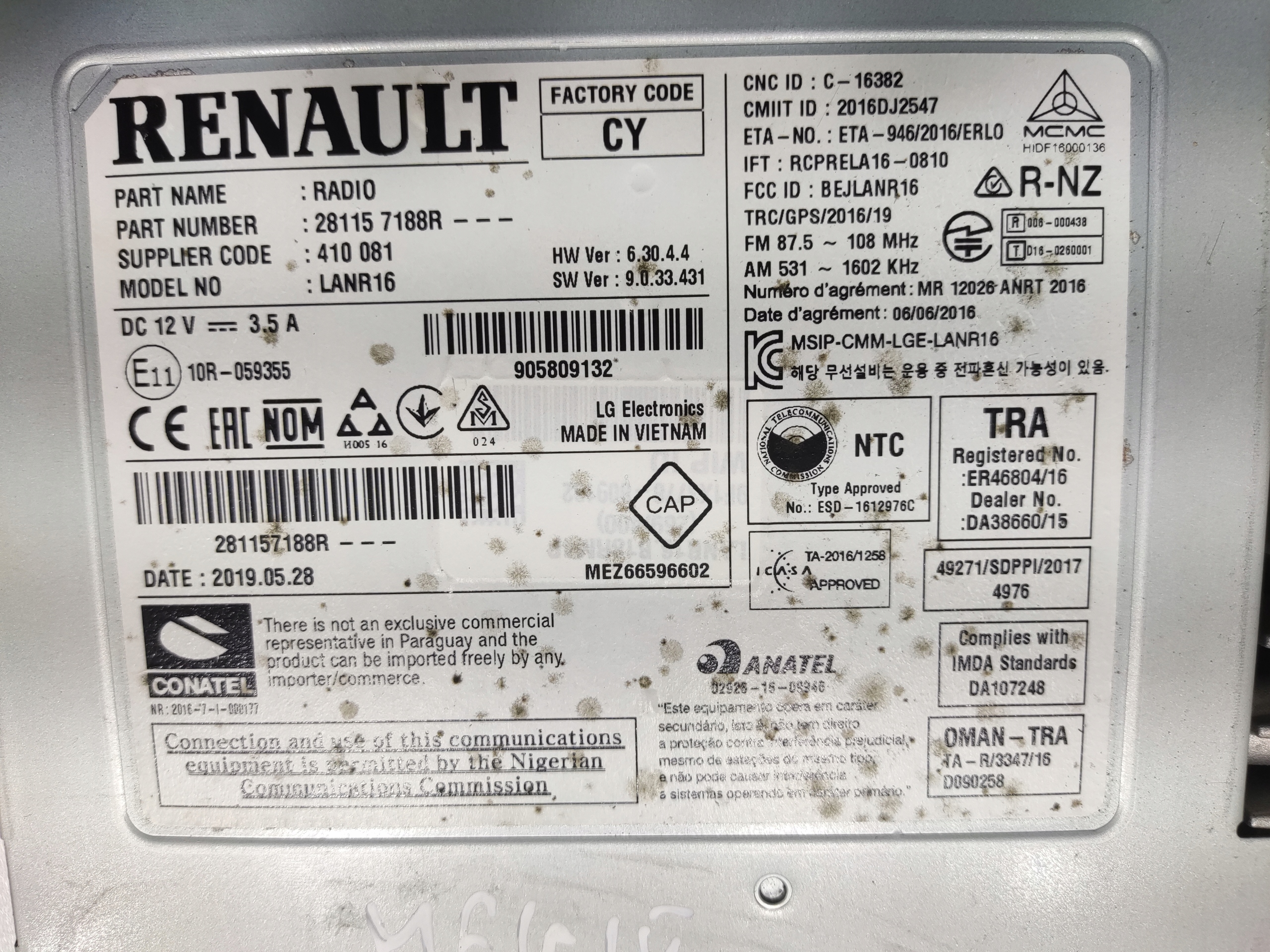 RADIO ORIGINAL NAVIGACIA RENAULT MEGANE IV 281157188R 2016-2020