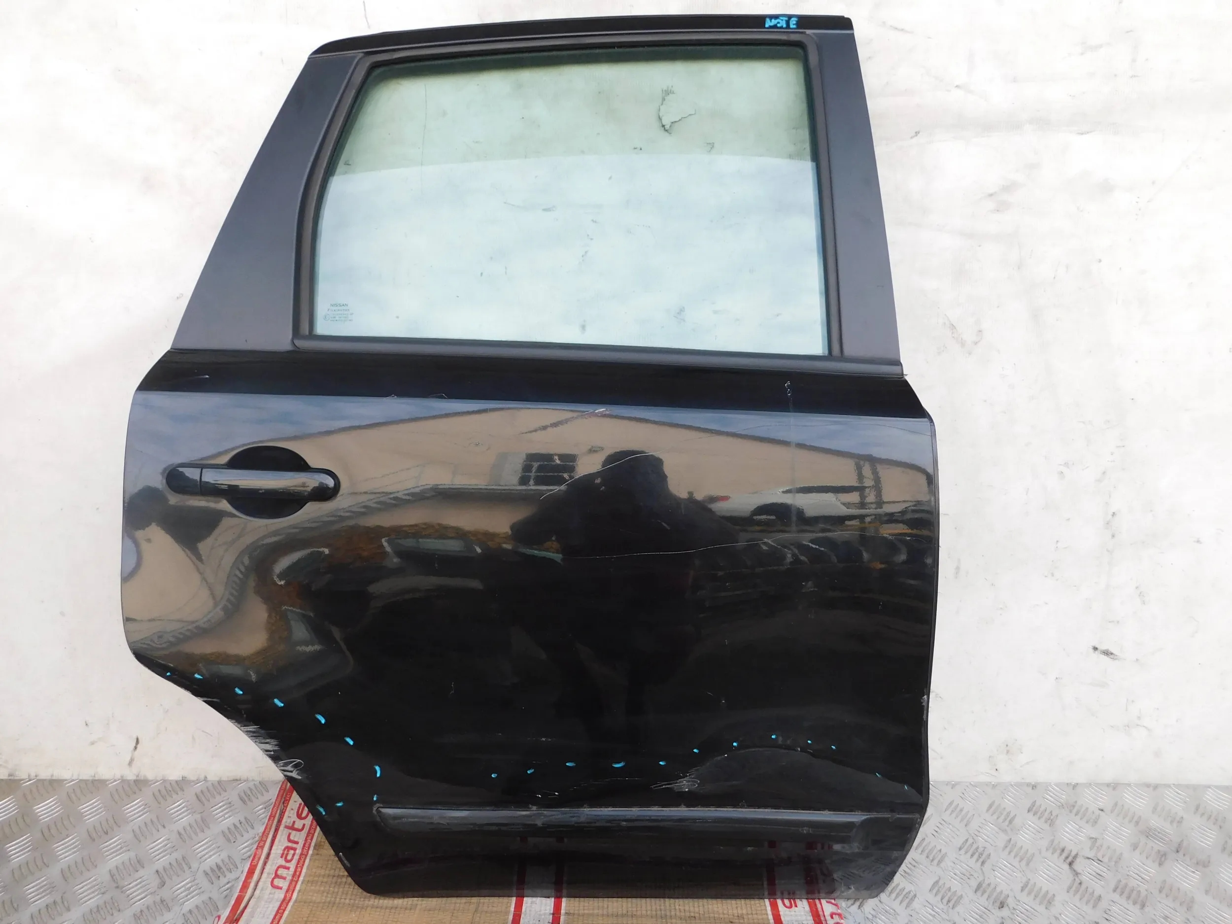 PRAVE ZADNE DVERE NISSAN NOTE 06-