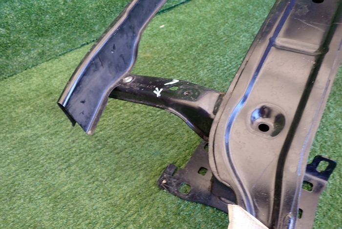 SEAT LEON IV VYSTUHA PREDNEHO NARAZNIKA