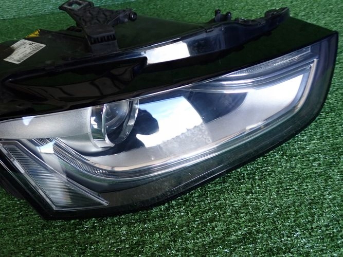 AUDI A4 B8 BI XENON LIFT 12- PRAVE PREDNE SVETLO 8K0941006