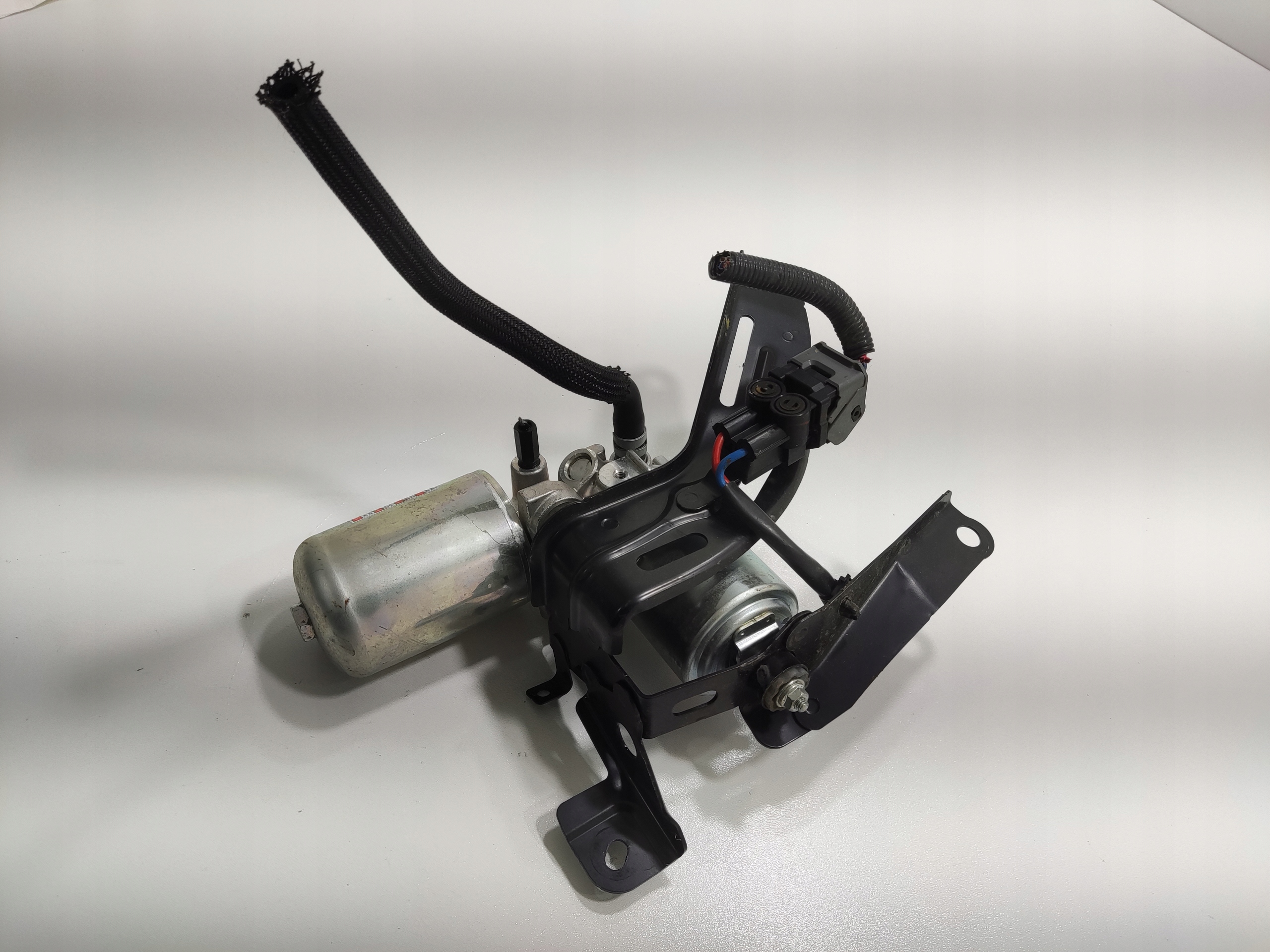 BRZDOVÉ ČERPADLO TOYOTA RAV4 V HYBRID 2019-2024 47070-42030