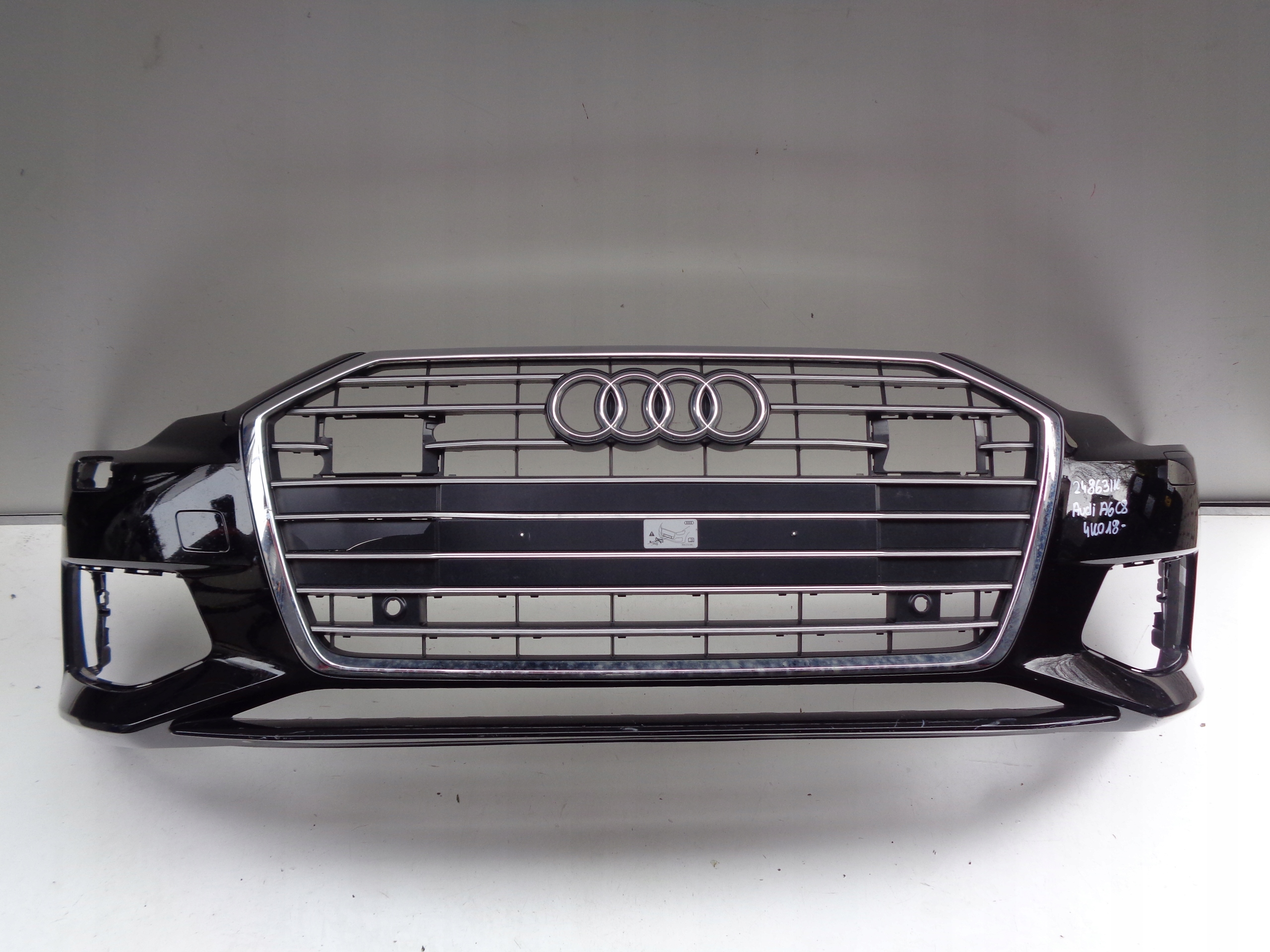 PREDNÝ NÁRAZNÍK AUDI A6 C8 4K 4K0 18- NR 24863