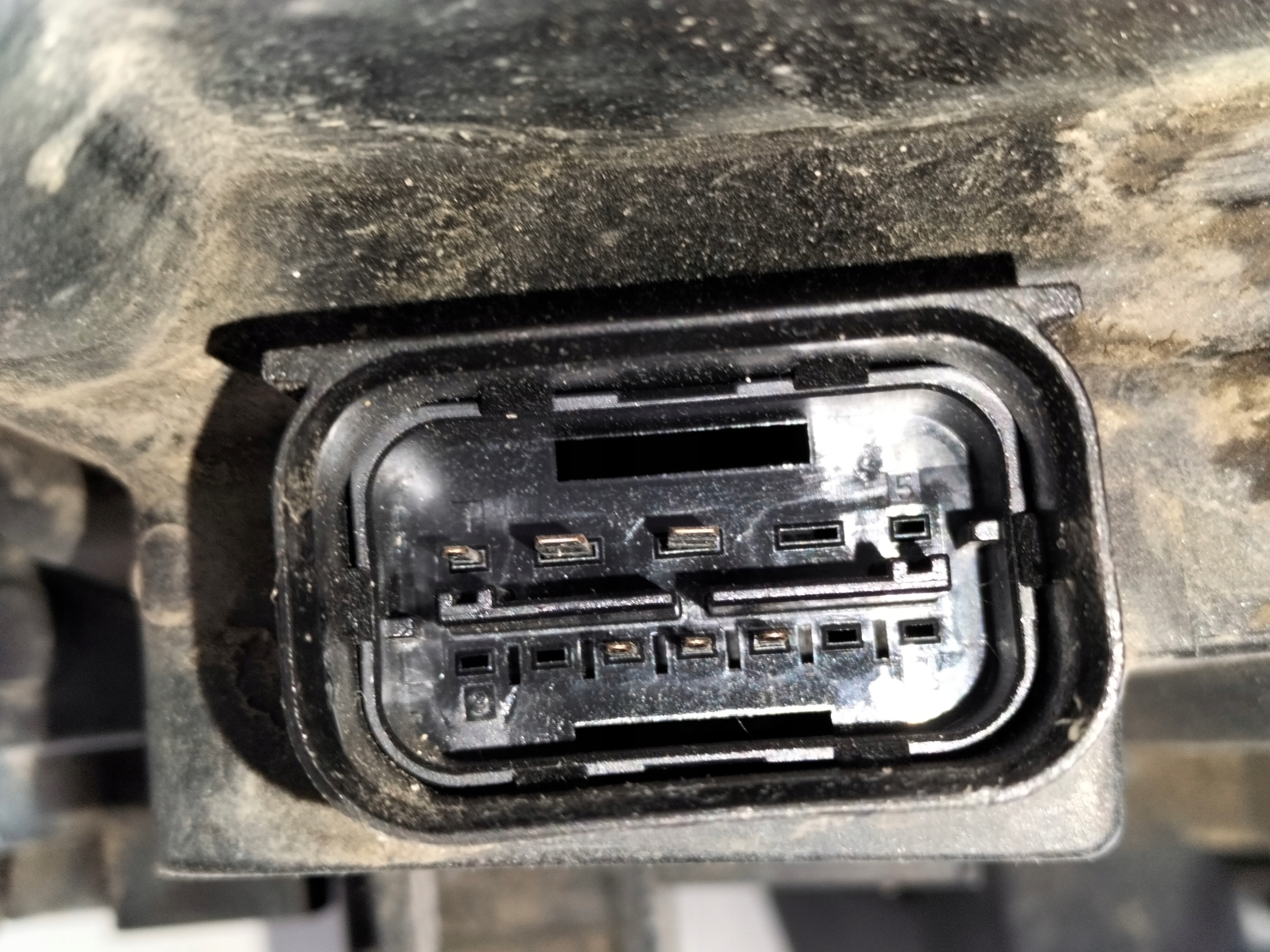 ĽAVÉ PREDNÉ PREDNÉ SVETLO BMW 2 F45 F46 LIFT 18- FULL LED