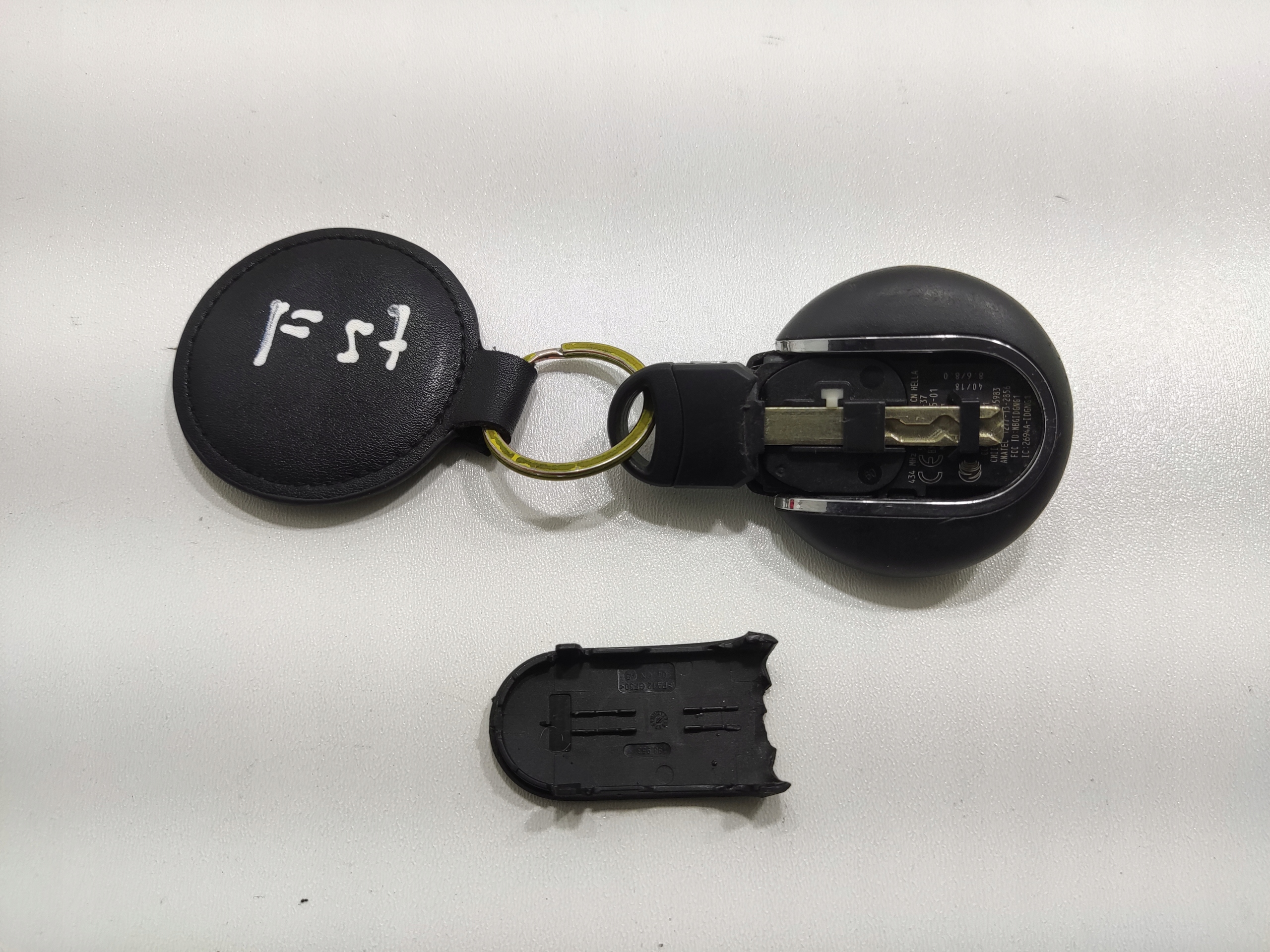 OBAL KĽÚČA PILOT MINI F55 F56 F57 2018-2021