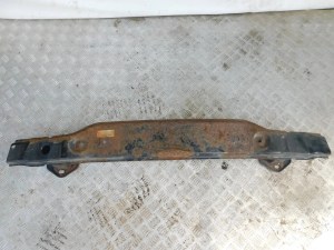 VÝSTUHA ZADNÉHO NÁRAZNÍKA BMW 1 F20 VÝSTUHA ZADNÉHO NÁRAZNÍKA BMW 1 F20