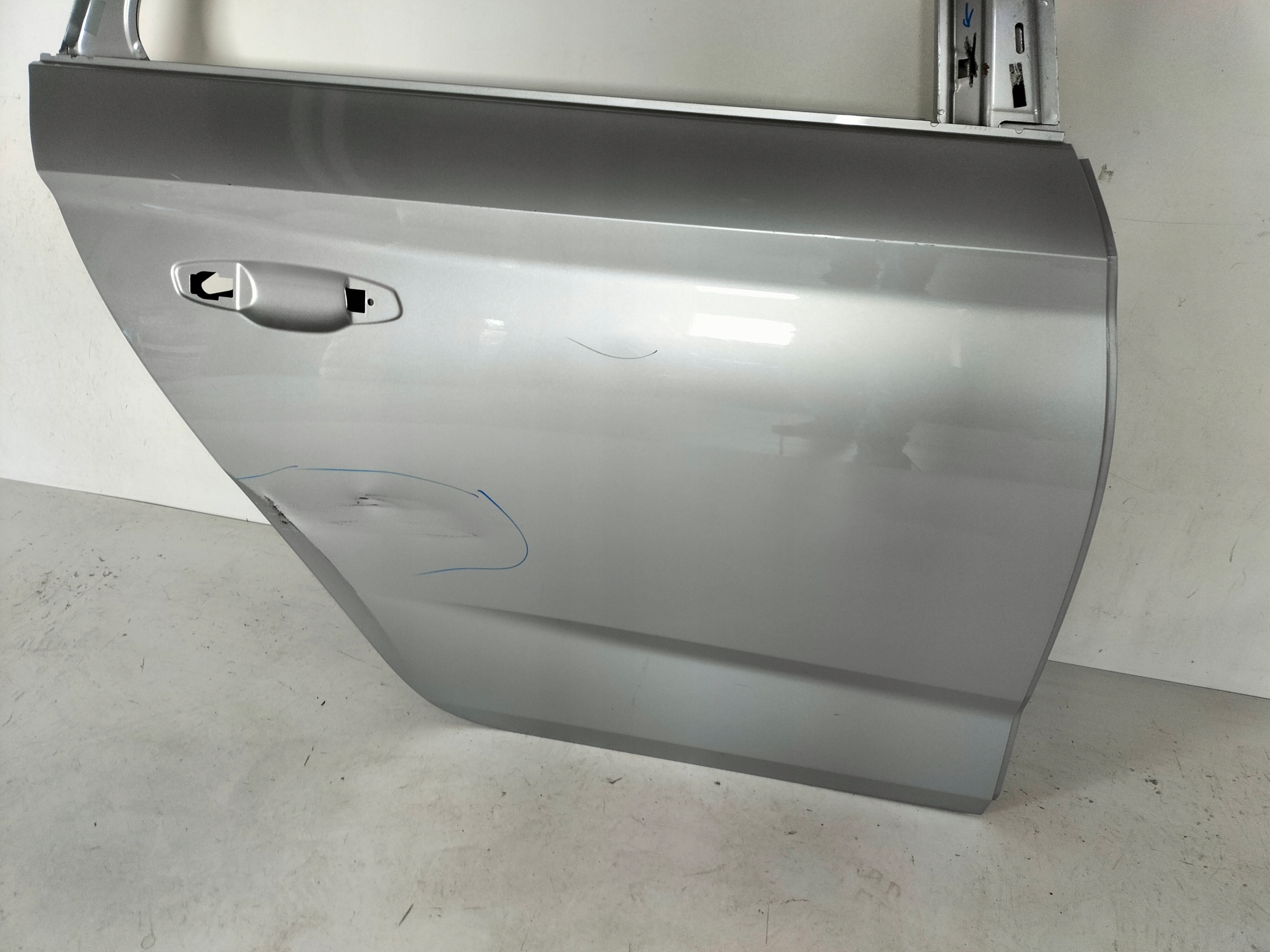 PRAVE ZADNE DVERE SKODA KAMIQ 19-