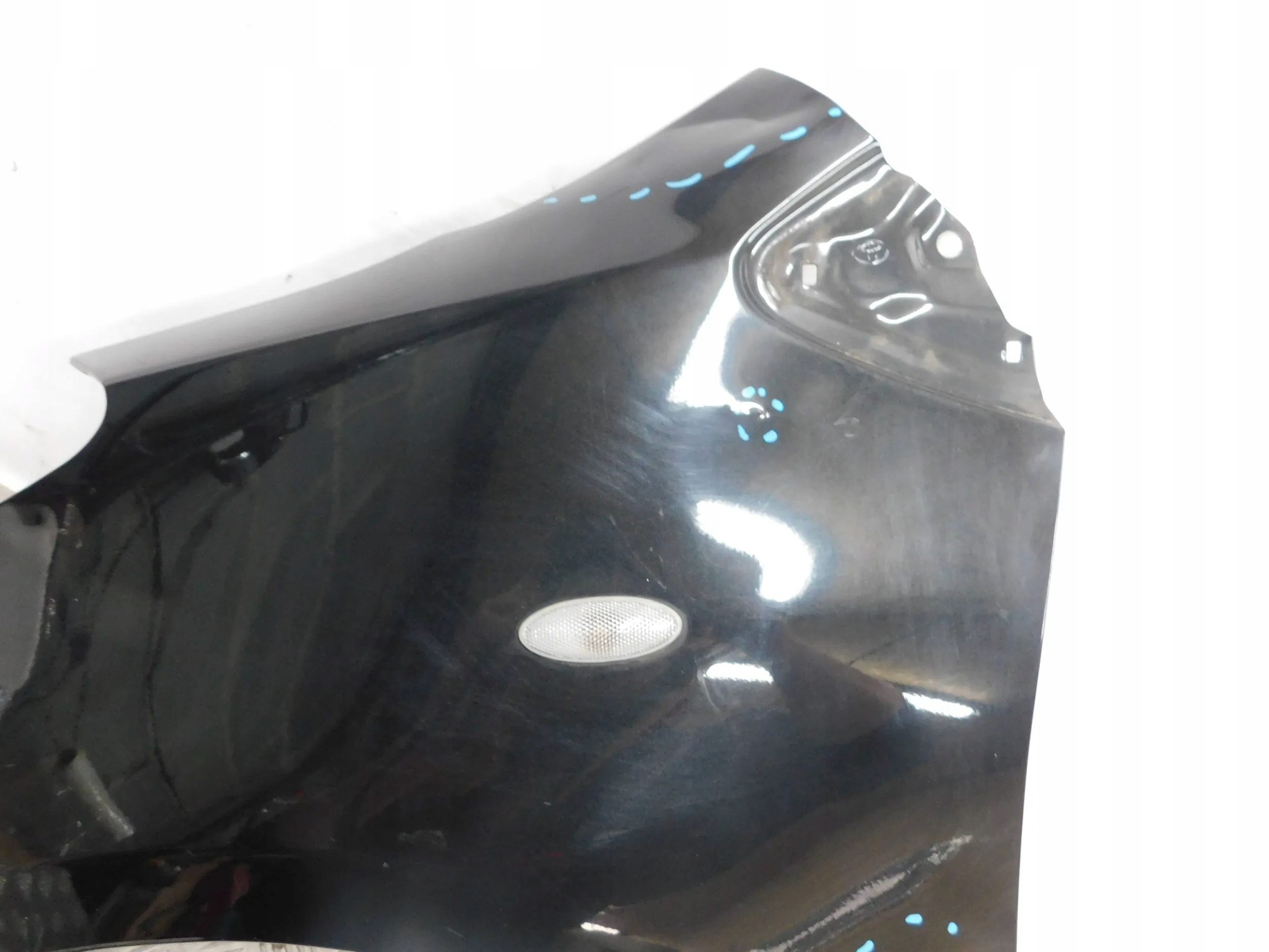 BLATNIK PREDNÝ LAVY TOYOTA YARIS II 2