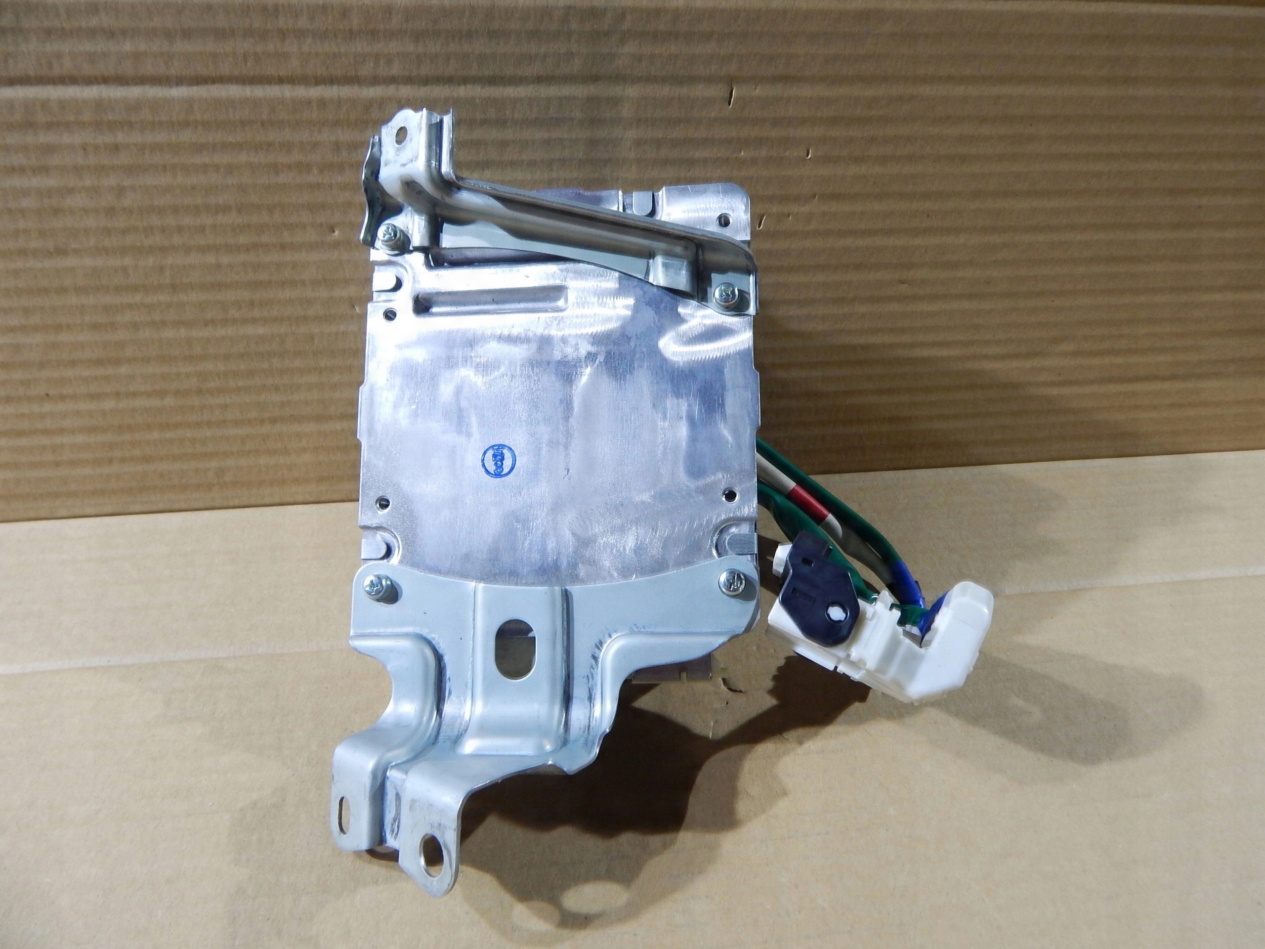 TOYOTA PRIUS III 09- MODUL SERVA