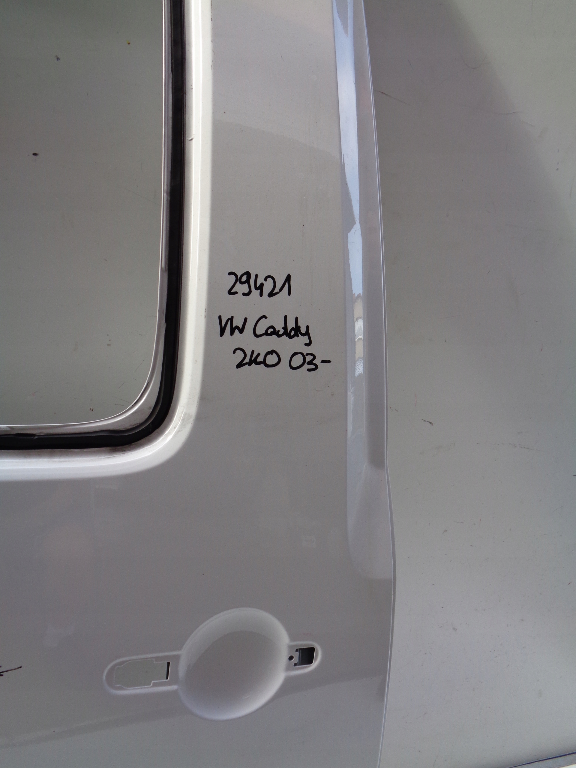 PRAVE ZADNE DVERE POSUVNE VW CADDY 2K 03- LONG