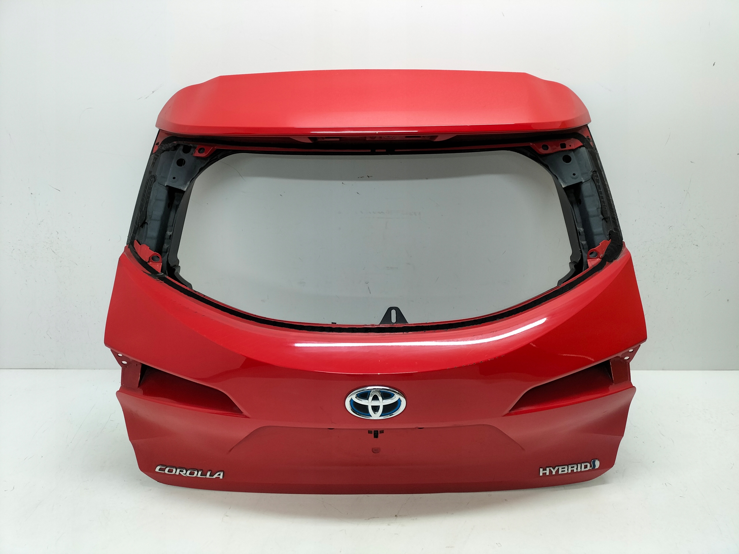ZADNÁ KAPOTA TOYOTA COROLLA E21 18- KOMBI