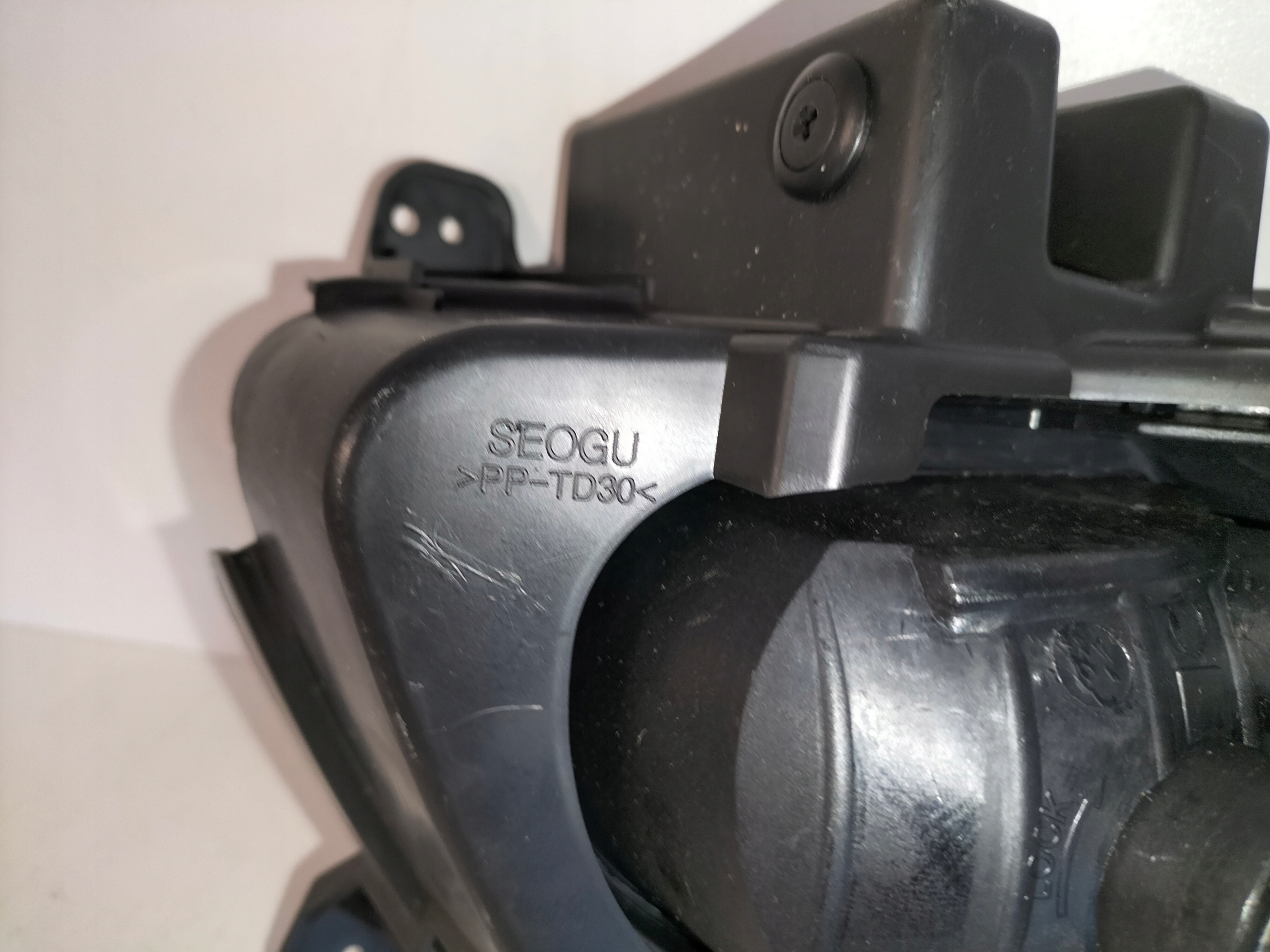 PRAVA HMLOVKA HYUNDAI I30 I 07-12