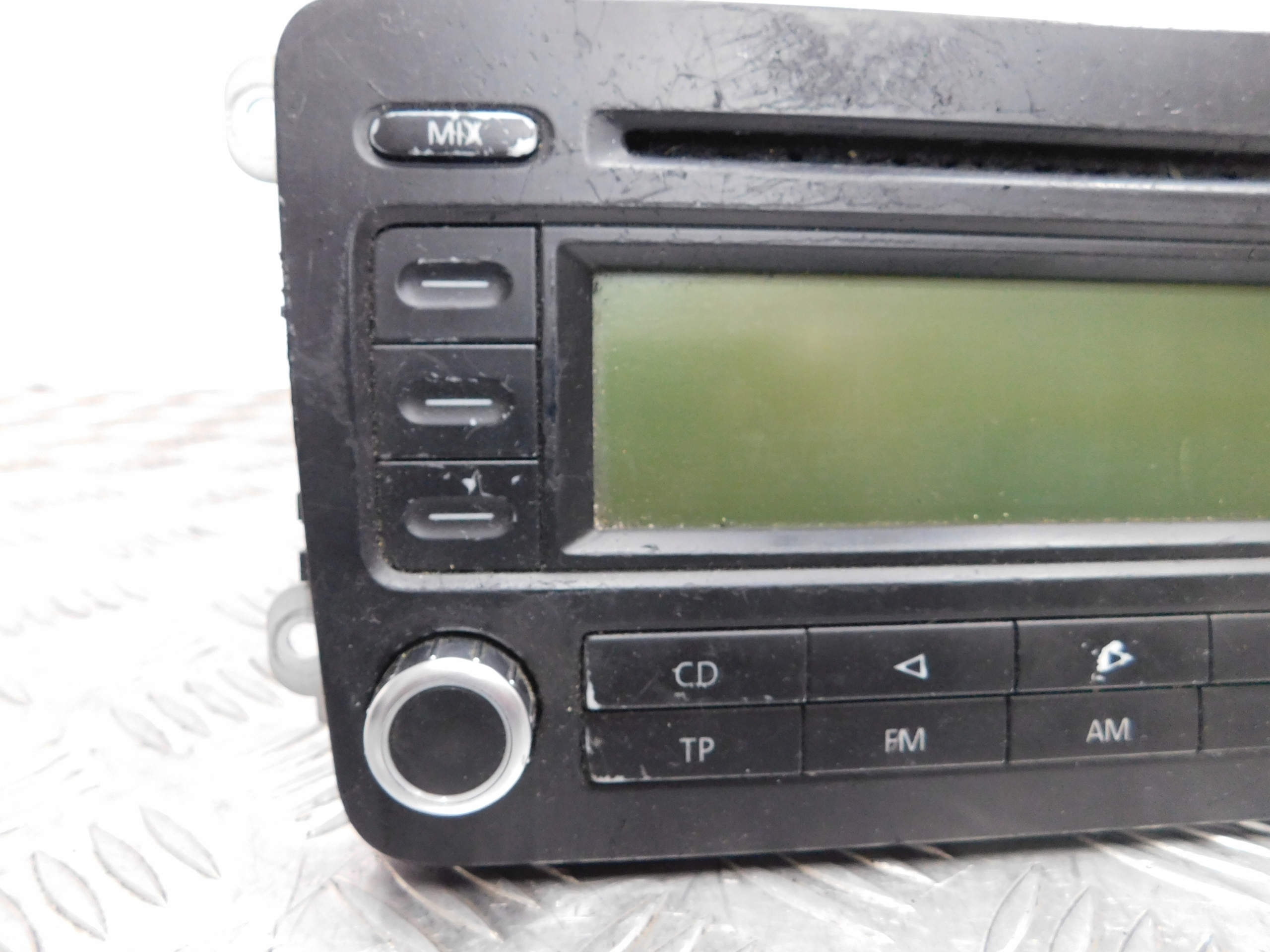 RADIO VOLKSWAGEN PASSAT B6 1K0035186P