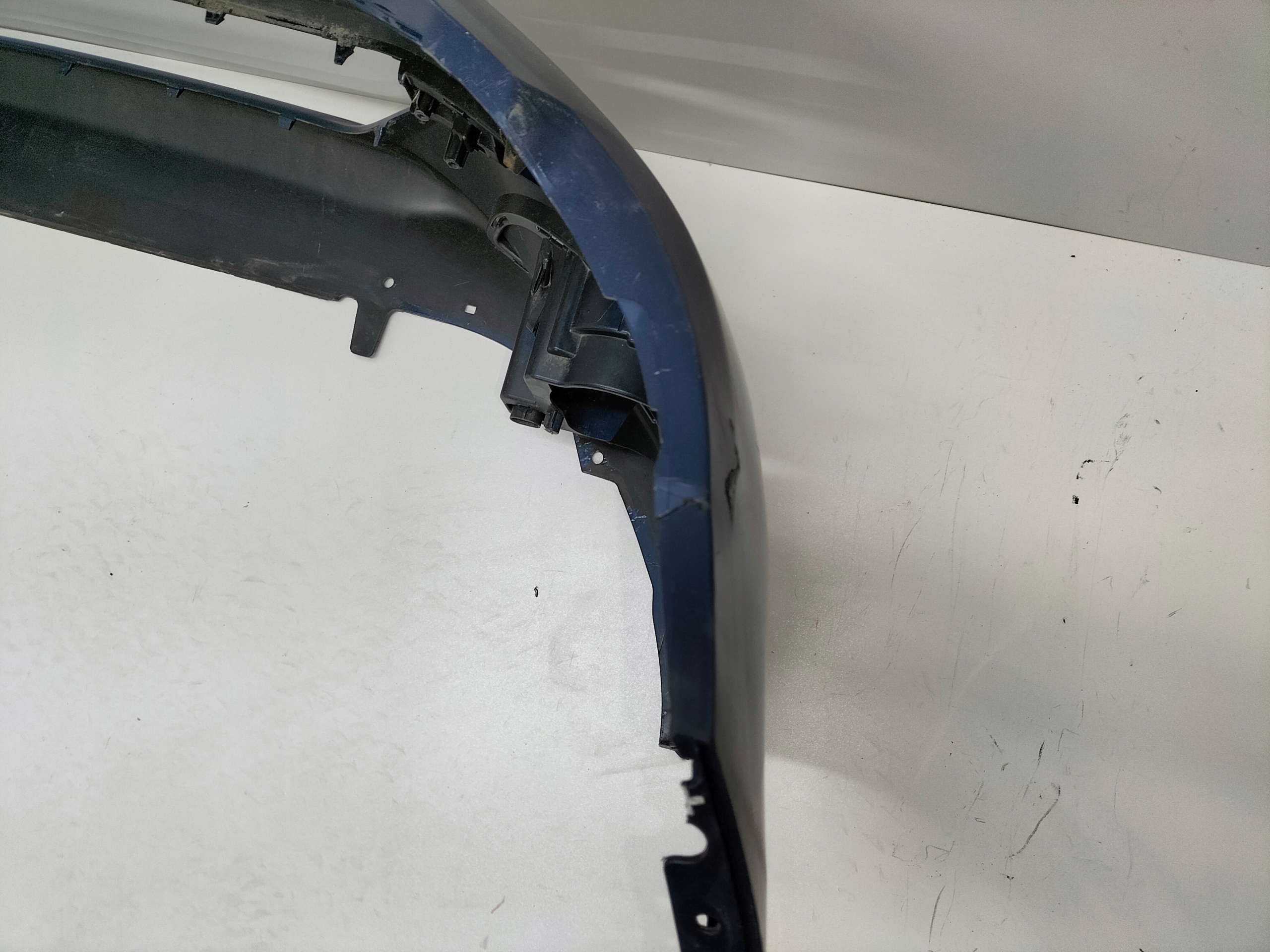 PREDNÝ NÁRAZNÍK PEUGEOT 301 LIFT 17-