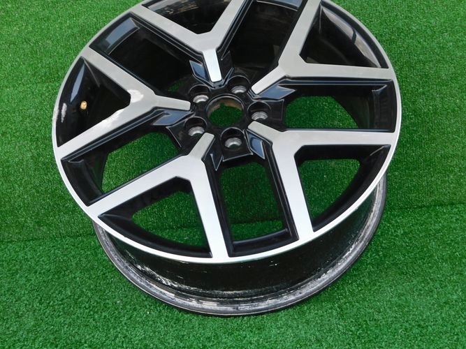 ARONA IBIZA 7Jx18 ET47 5×100 HLINIKOVY DISK ELEKTRON