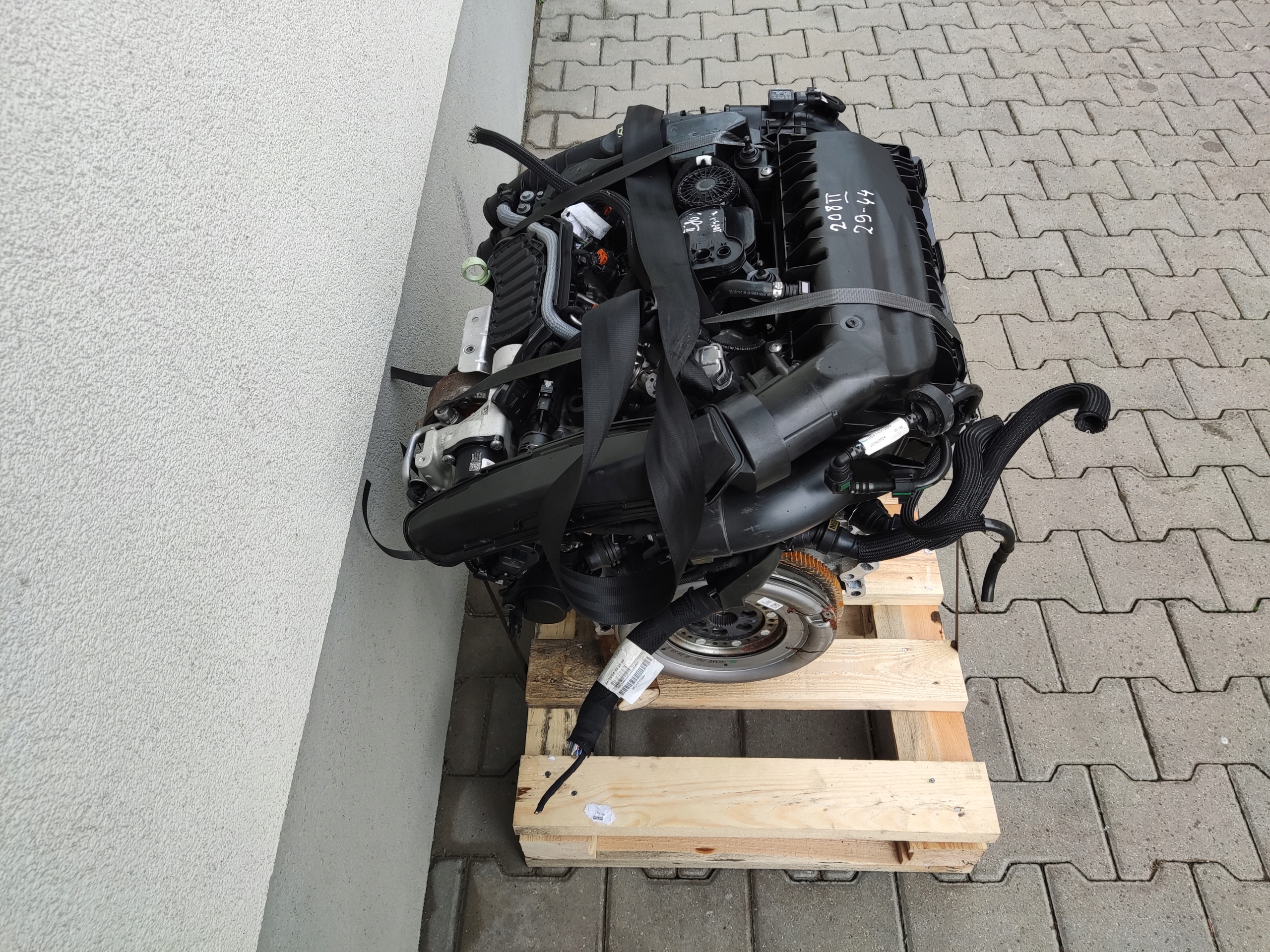 KOMPLETNÝ MOTOR TURBO PEUGEOT 208 II 1.2 THP HN09 10Z1AM