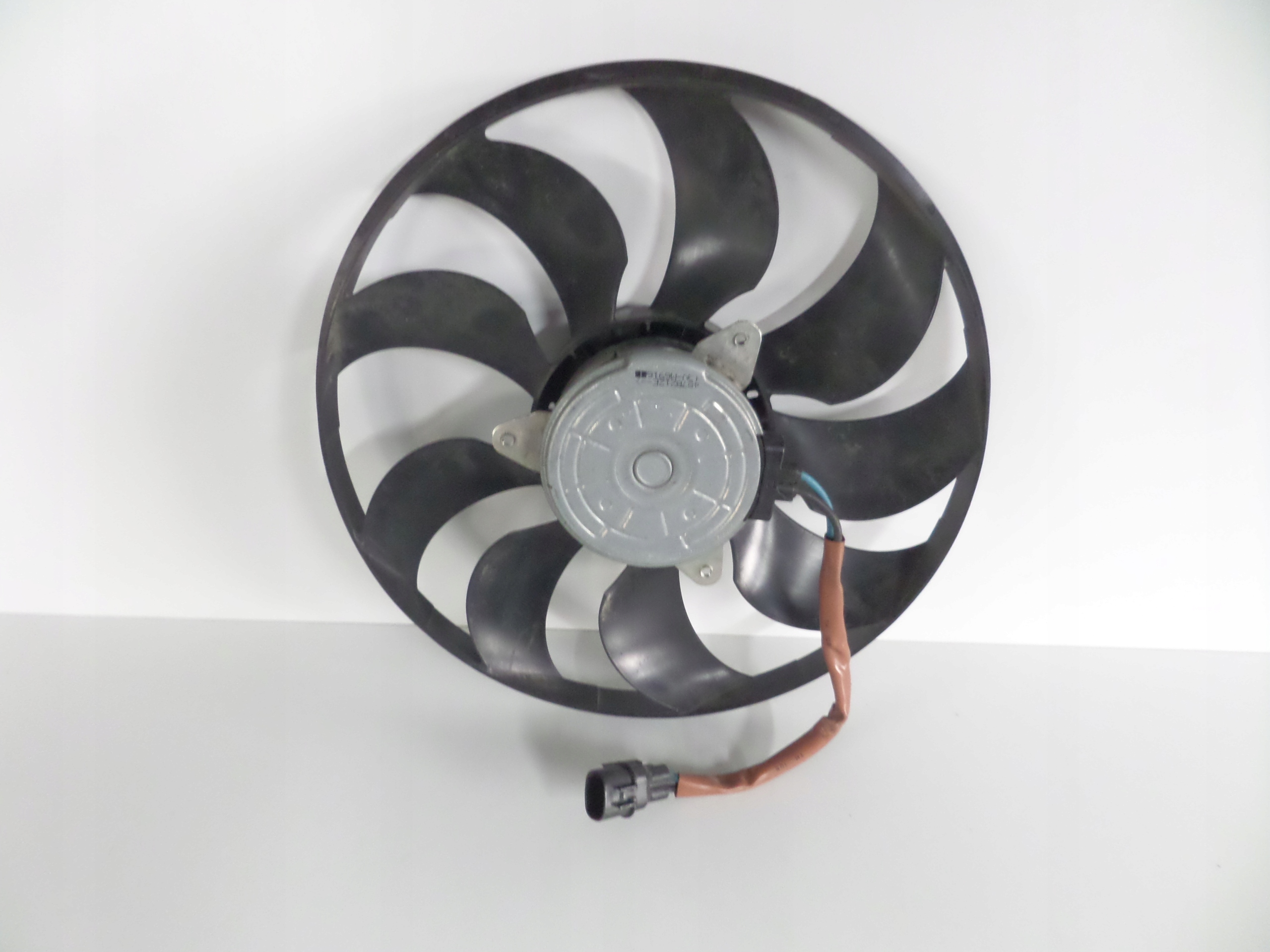 VENTILATOR CHLADICA MITSUBISHI OUTLANDER III 12-
