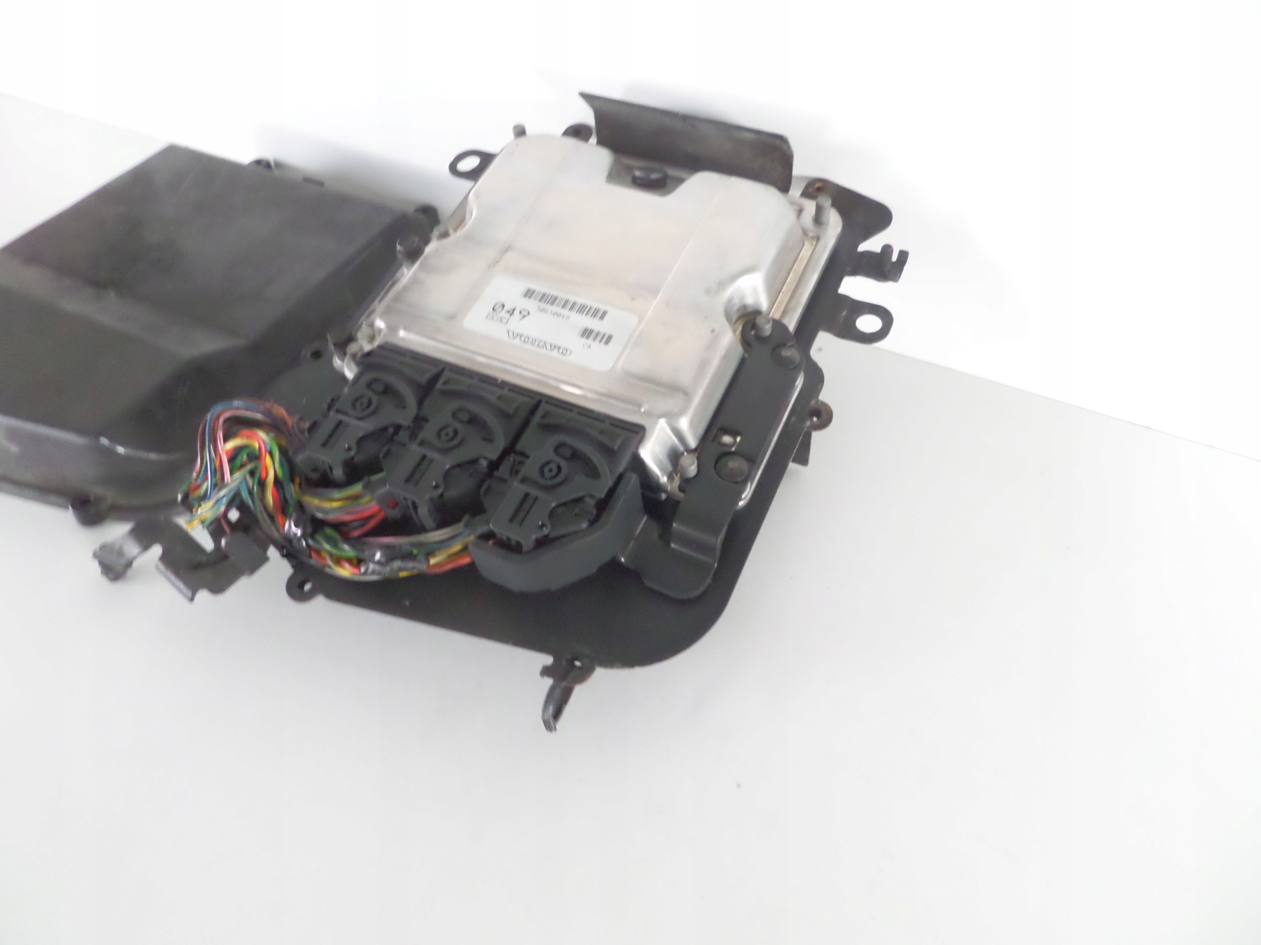 RIADIACA JEDNOTKA MOTORA VOLVO S40 V40 00- 1.9D