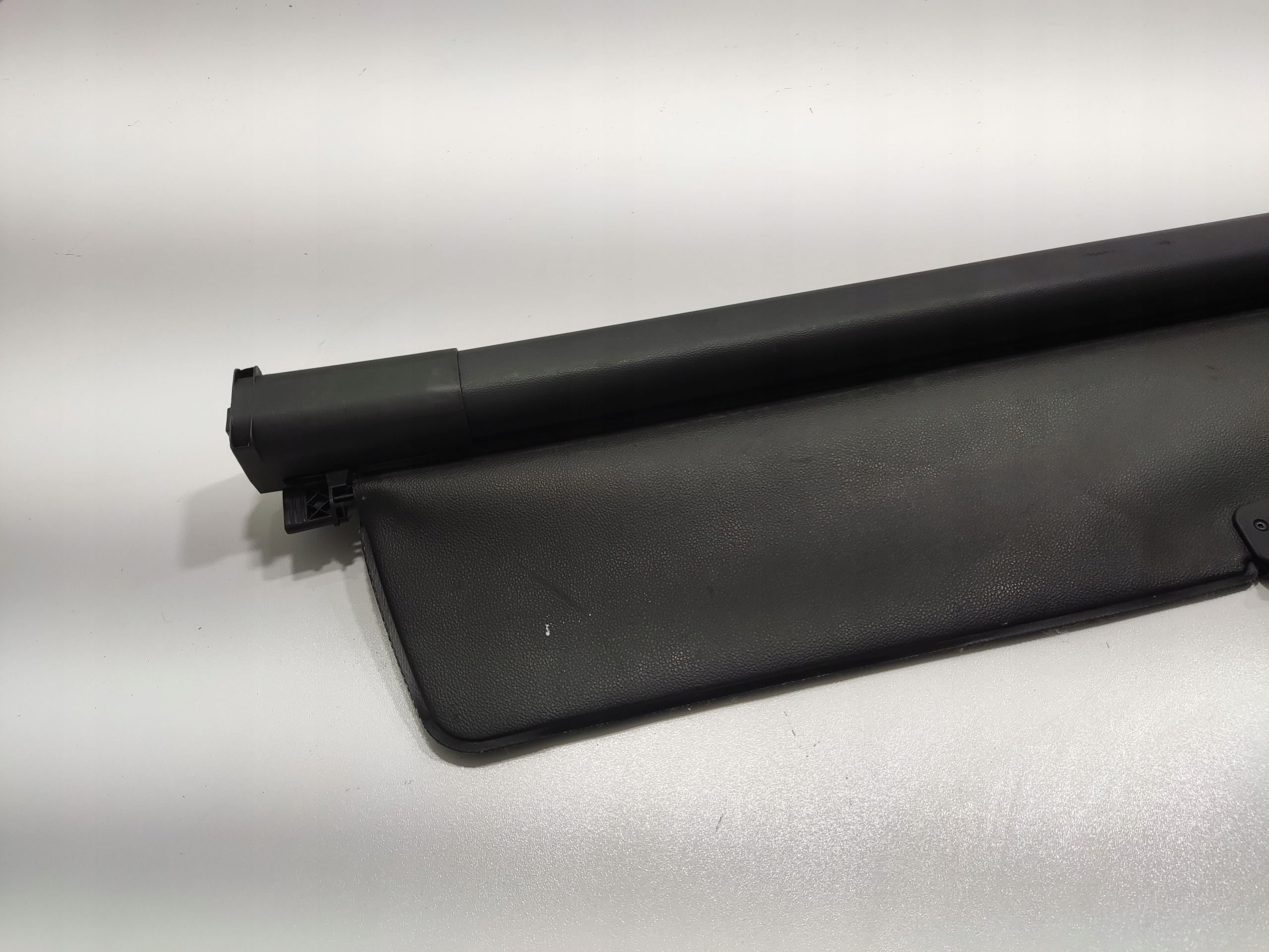 PLATÓ DO KUFRA OPEL INSIGNIA A I KOMBI 2013-2017 LIFT