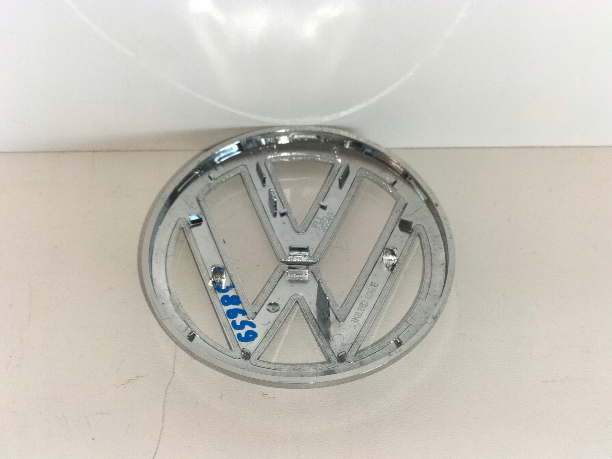 ZNAK EMBLEM logo ZADNEJ KAPOTY VW SCIROCCO LIFT 14-