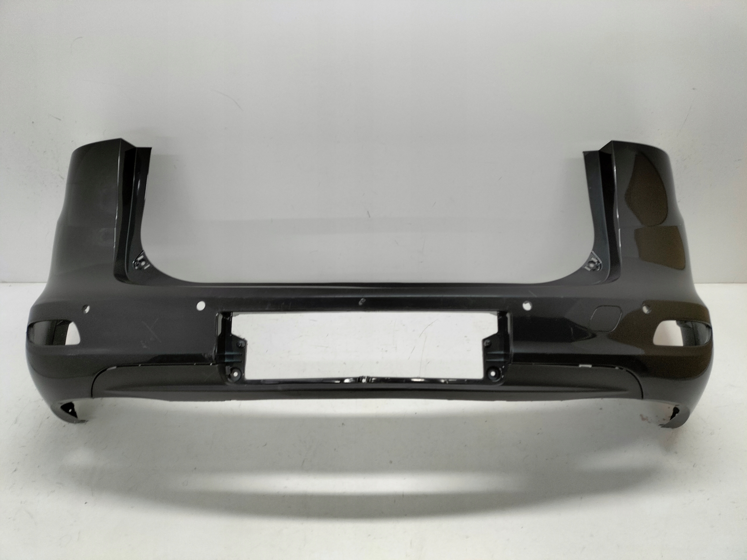 ZADNÝ NÁRAZNÍK OPEL ZAFIRA C 11-