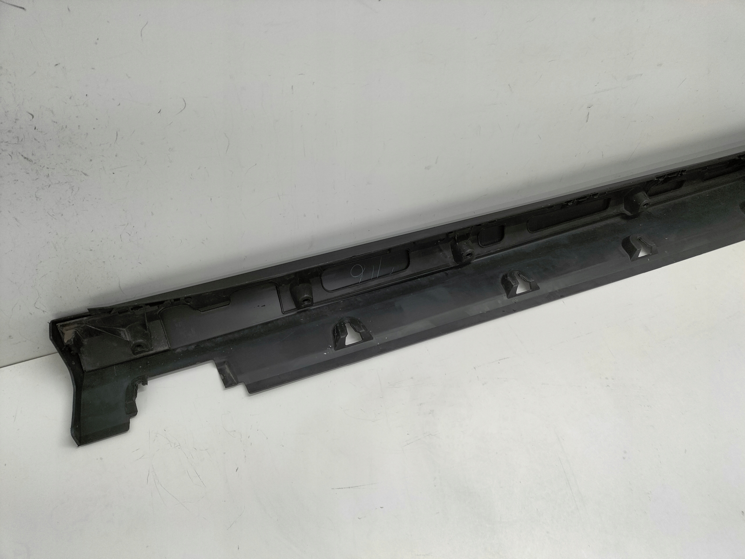 LISTA LAVA PRAHOVA LISTA MERCEDES ML M-KLASSE W166 11-