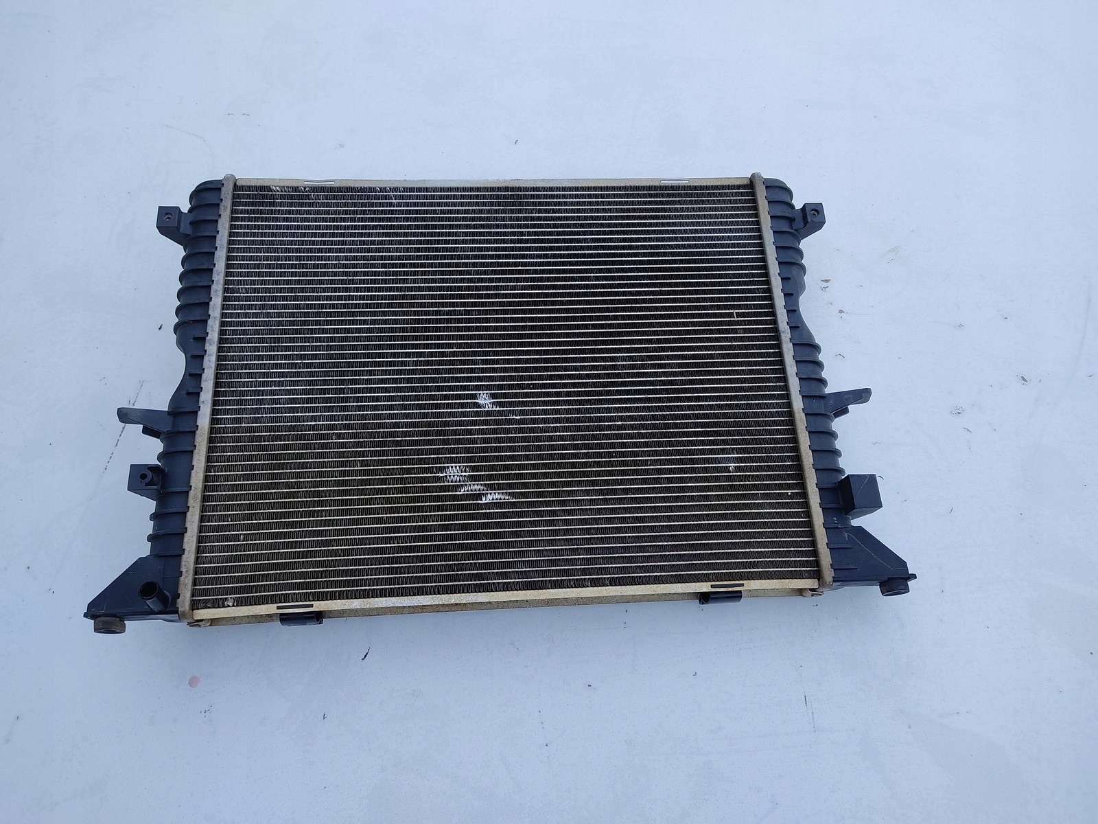 CHLADIC VODY LAND ROVER DEFENDER 2.4 TDCI 7H128T000AB 7H128T000 2007-2014
