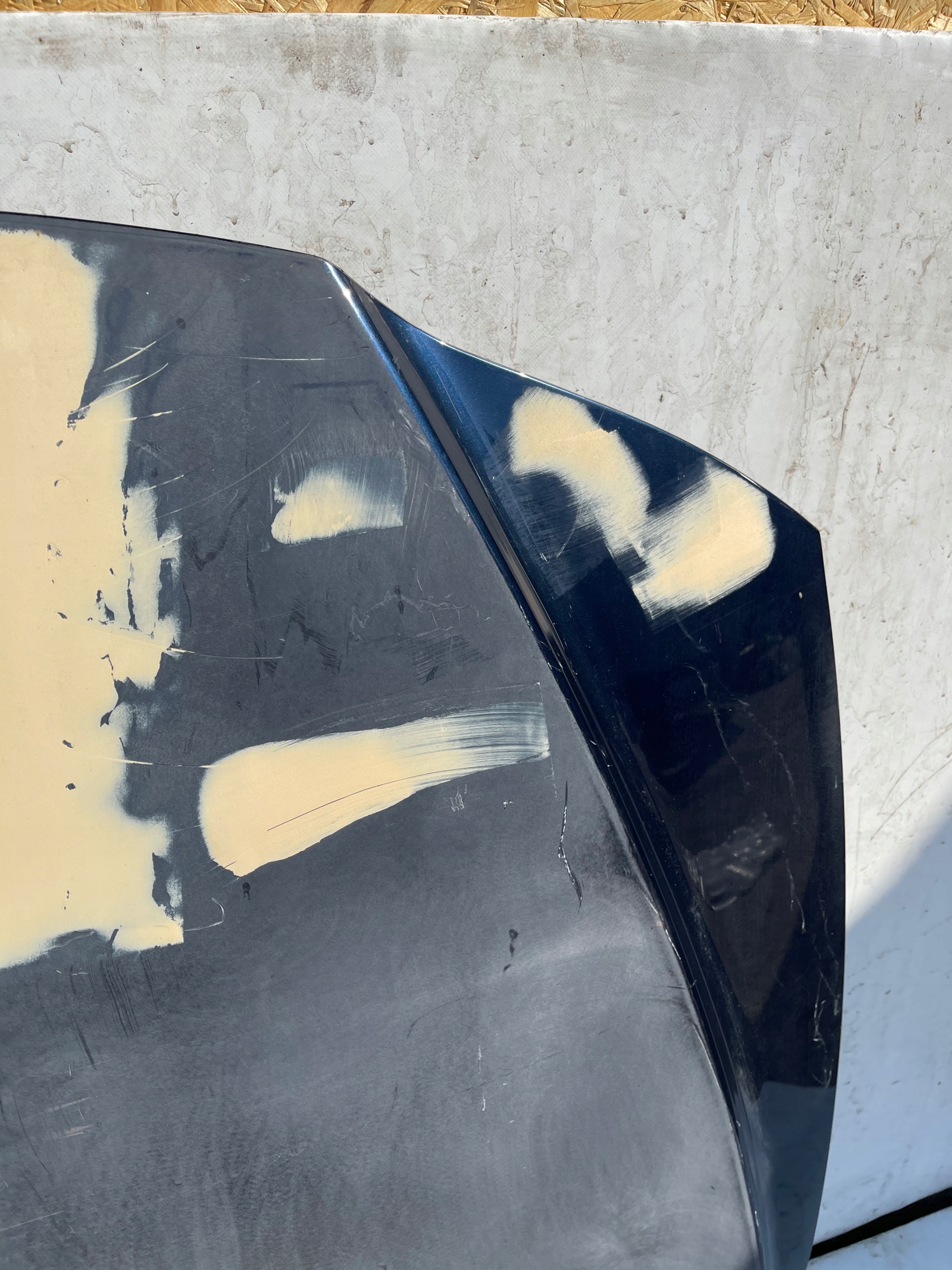 PREDNÁ KAPOTA VOLVO V70