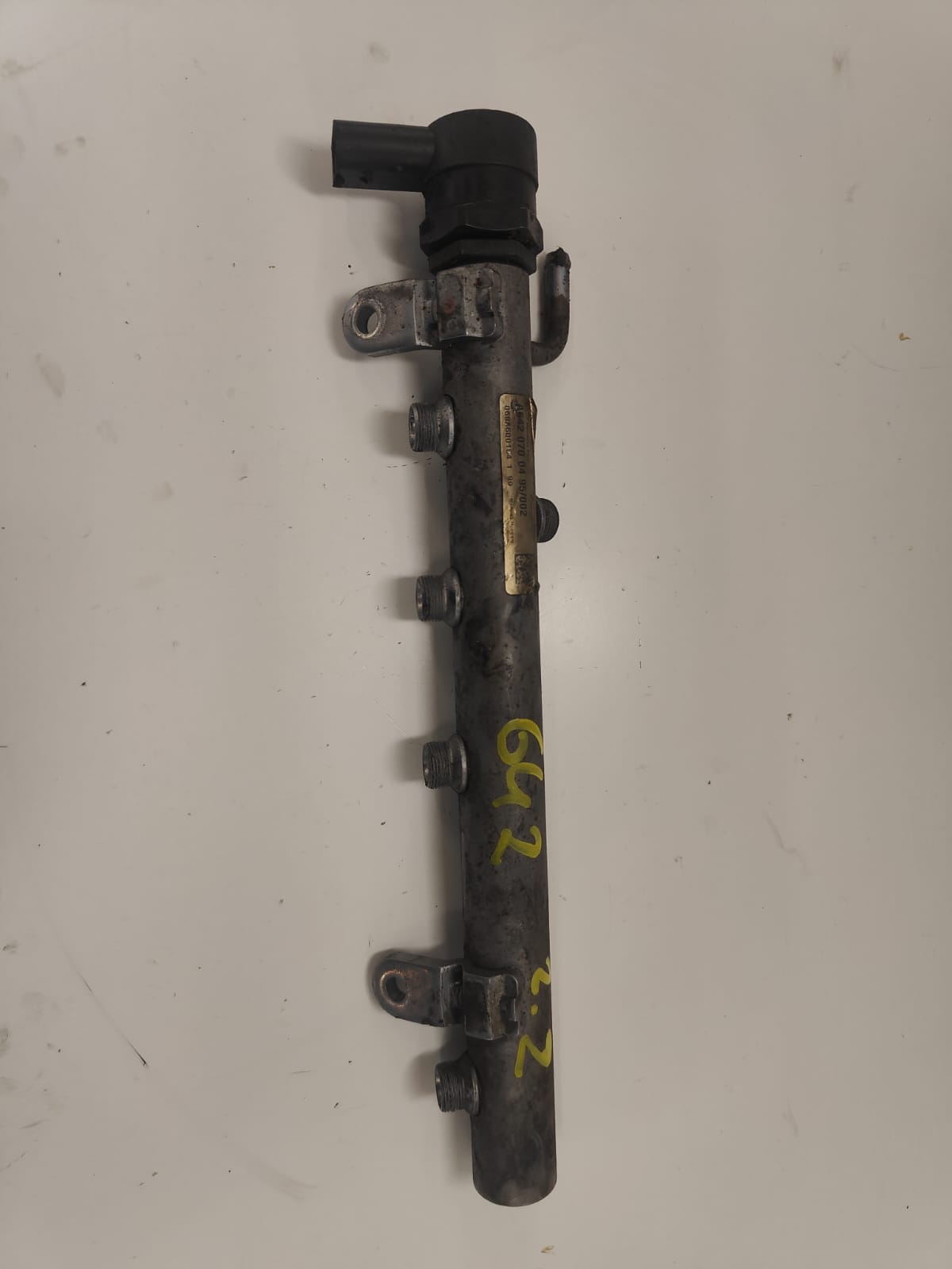 MERCEDES 2.2 diesel om642 A6420700495/002 VSTREKOVACIA RAMPA