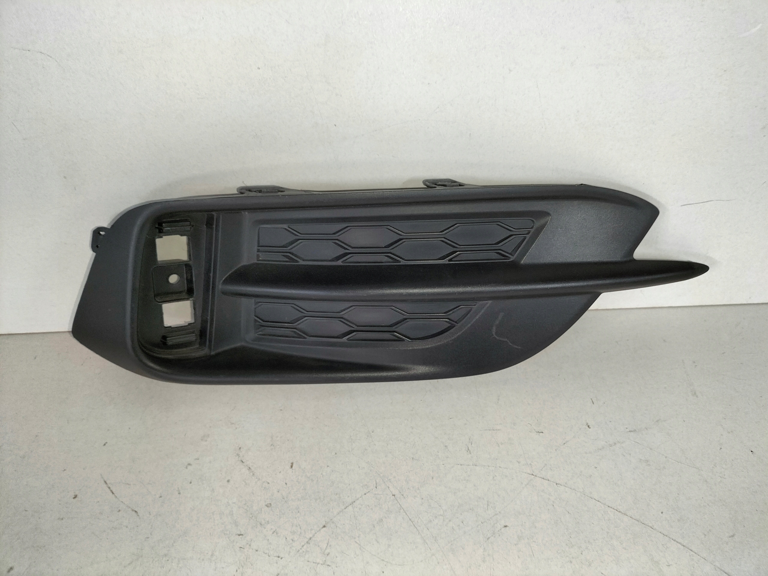 LAVA ZADNA MRIEZKA LISTA HONDA CIVIC X 17- SDN