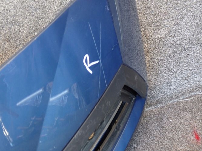 SKODA OCTAVIA IV PREDNÝ NÁRAZNÍK NASÁVANIA VZDUCHU