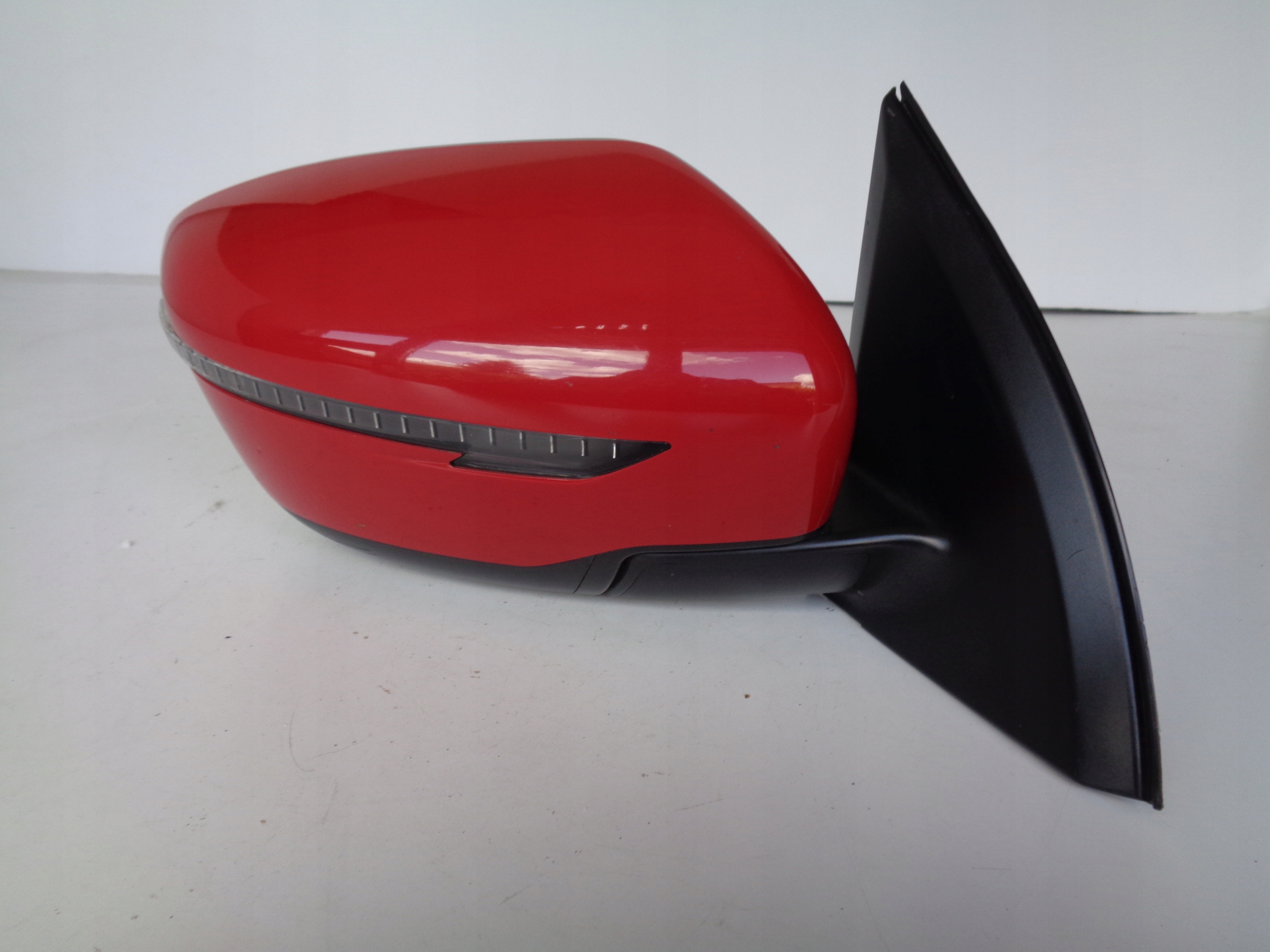 PRAVE ZRKADLO NISSAN QASHQAI 13- 7 PIN