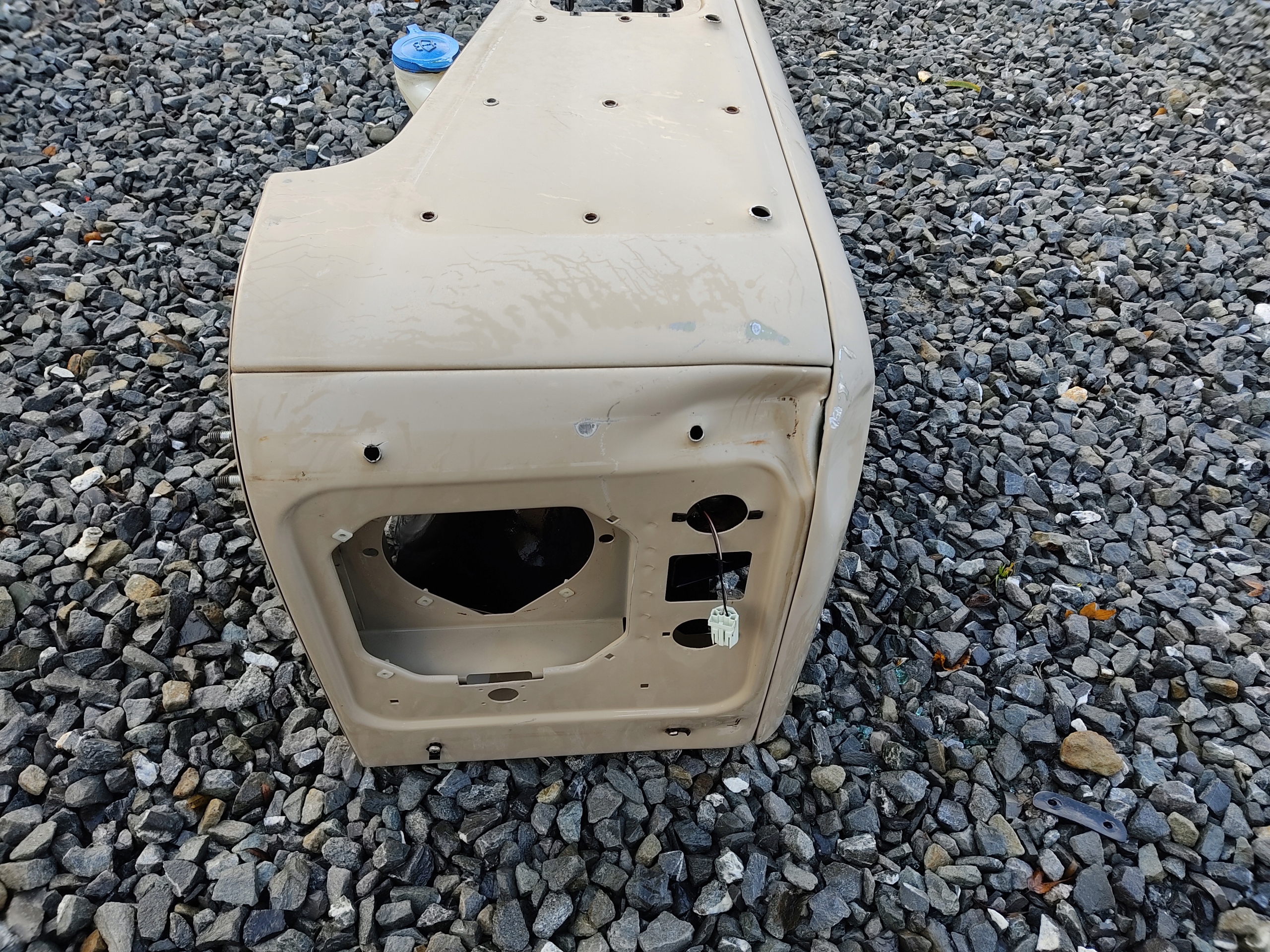 ĽAVÝ PREDNÝ BLATNÍK LAND ROVER DEFENDER 1999-2014