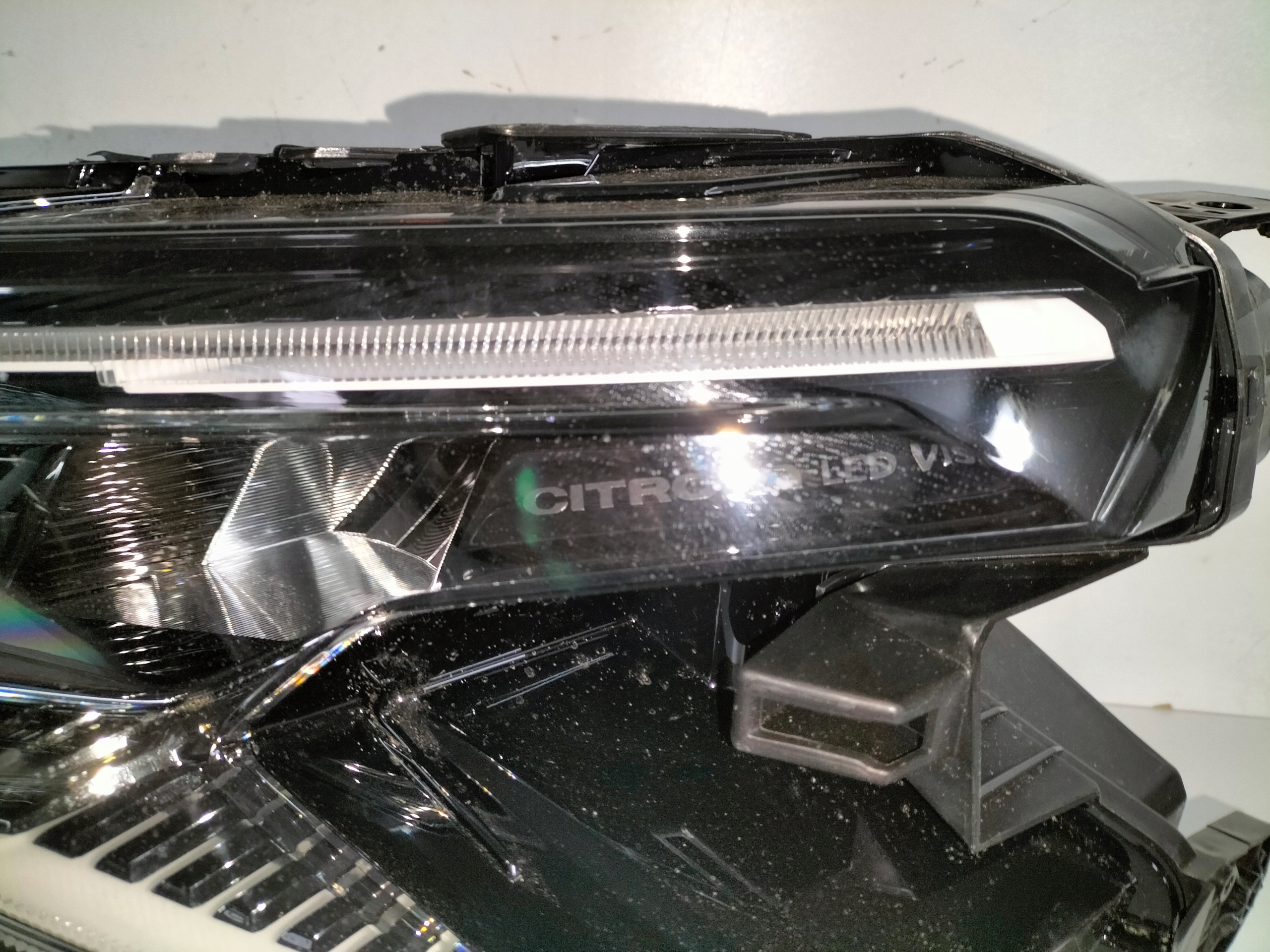 LAVE PREDNE SVETLO CITROEN C5 AIRCROSS LIFT 22-