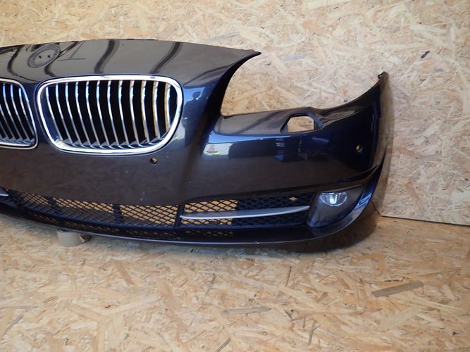BMW F10 F11 5 09-13 PREDNÝ NÁRAZNÍK