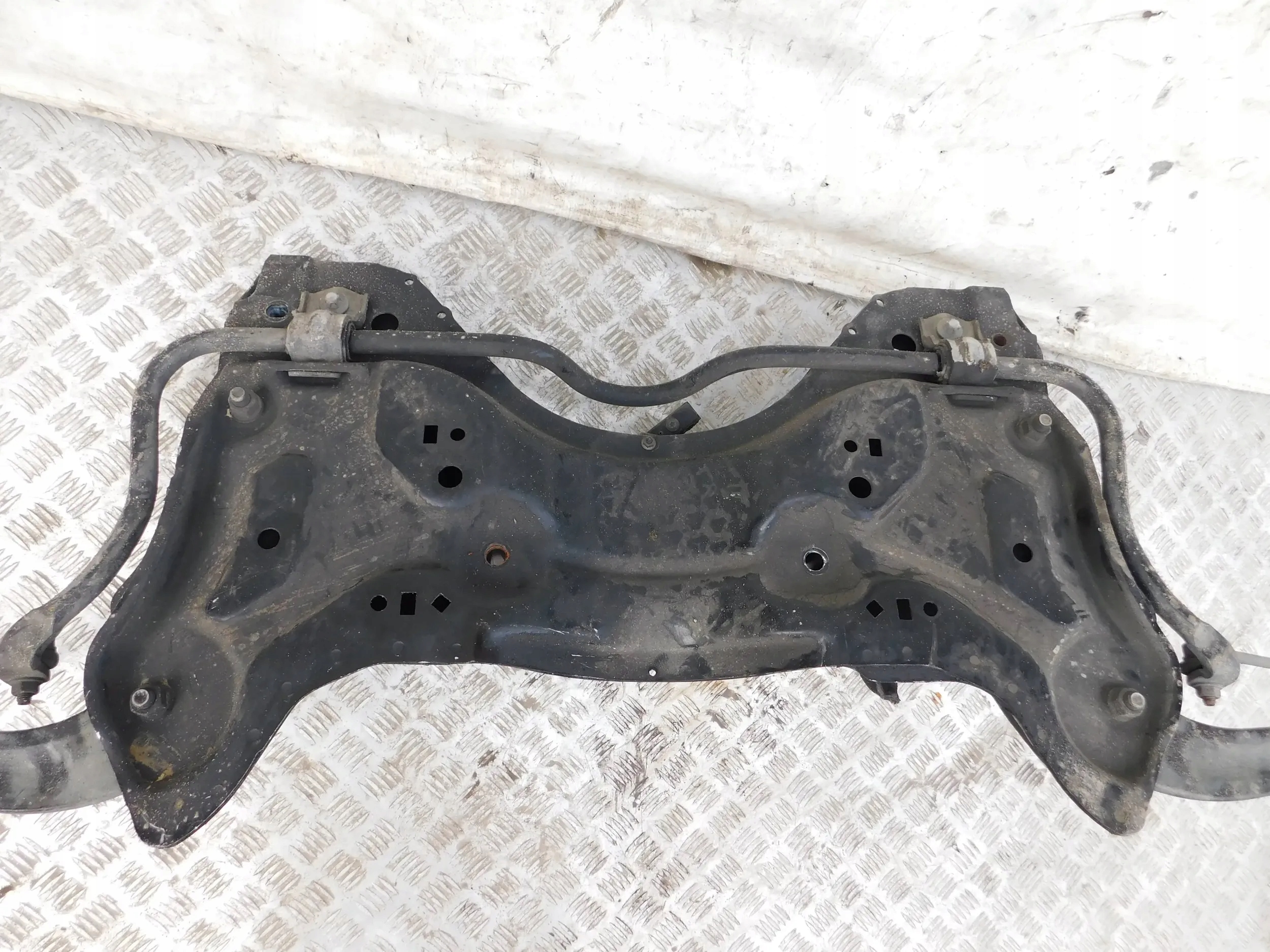 PREDNÁ NÁPRAVA PEUGEOT 206+ PLUS