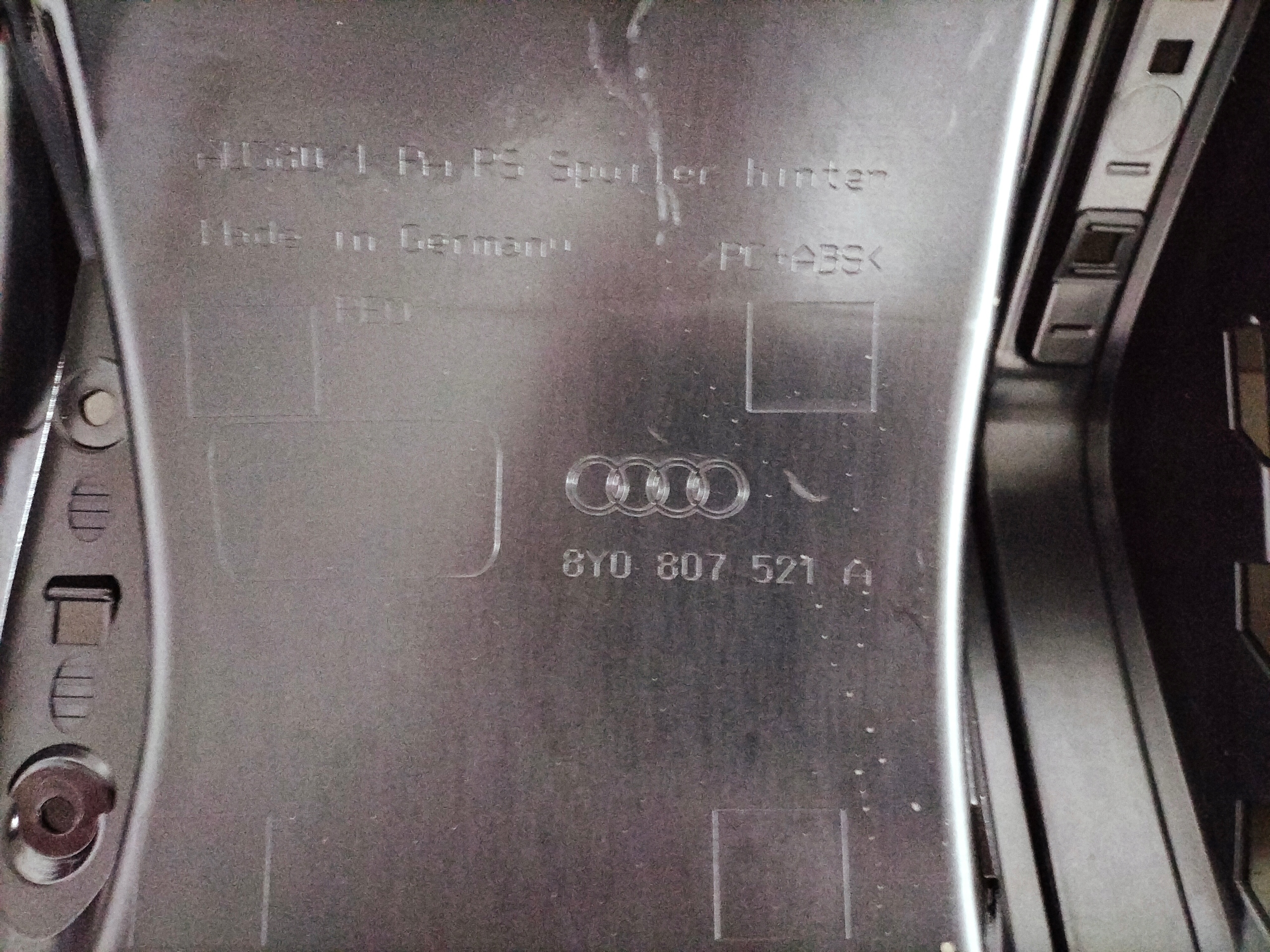 ZADNY SPOJLER AUDI A3 8Y 22- RS3