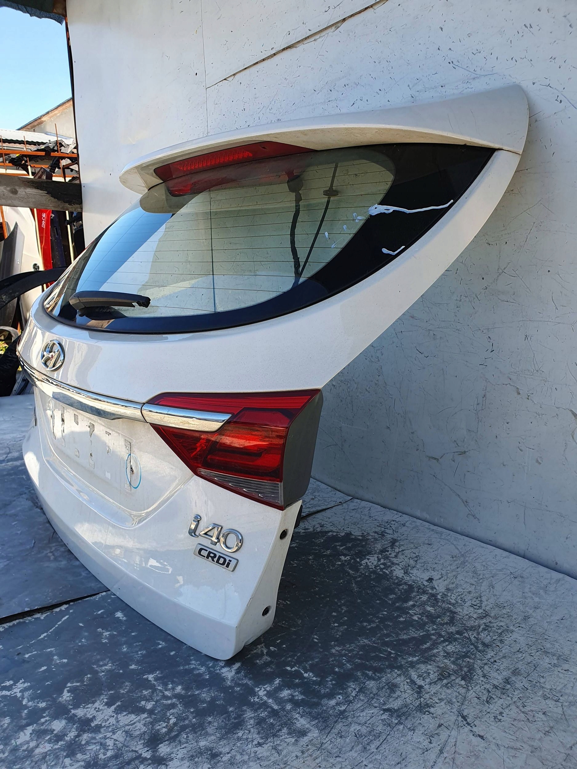 Hyundai i40 kombi ZADNA KAPOTA