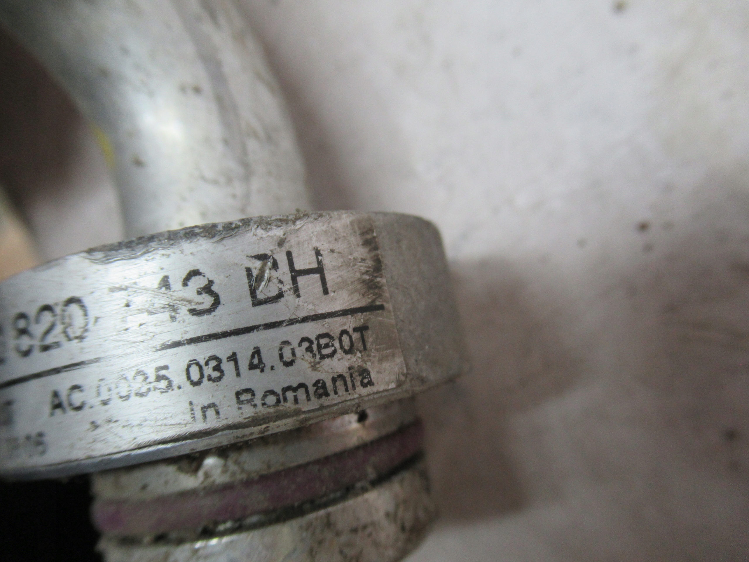 HADICA TRUBKA KLIMATIZACIE 3C0820743BH PASSAT B6 2.0 TDI