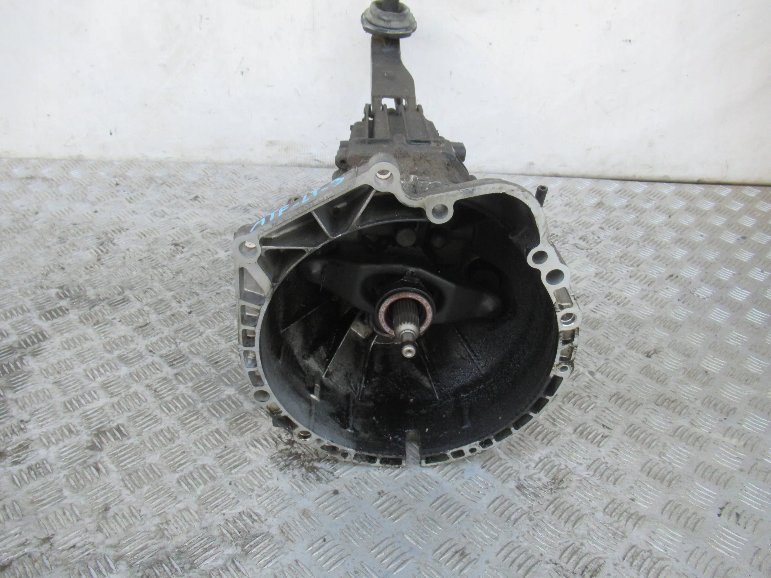 PREVODOVKA BMW 3 E90 2.0 i 7533818