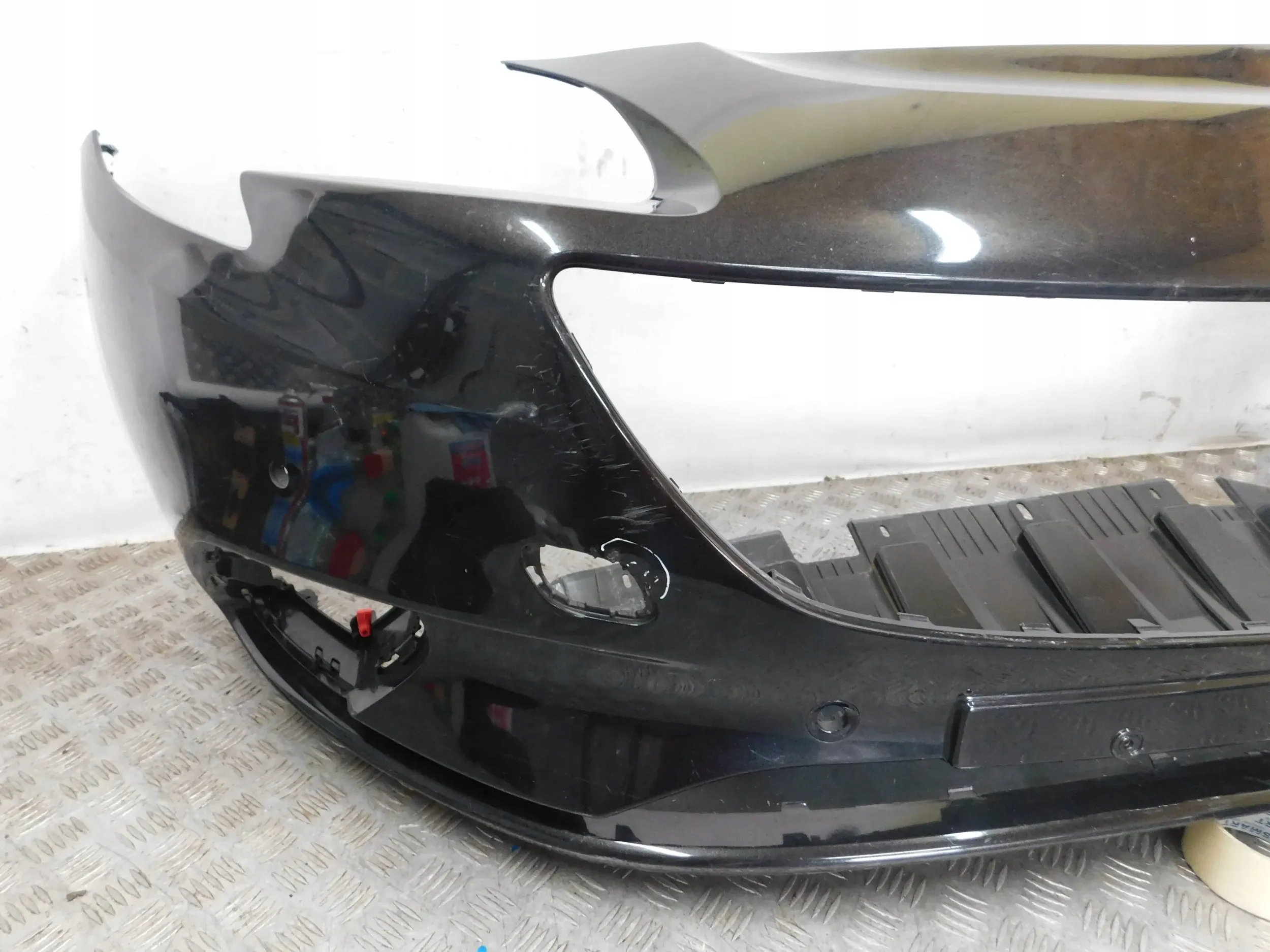 PREDNÝ NÁRAZNÍK OPEL CORSA E PDC