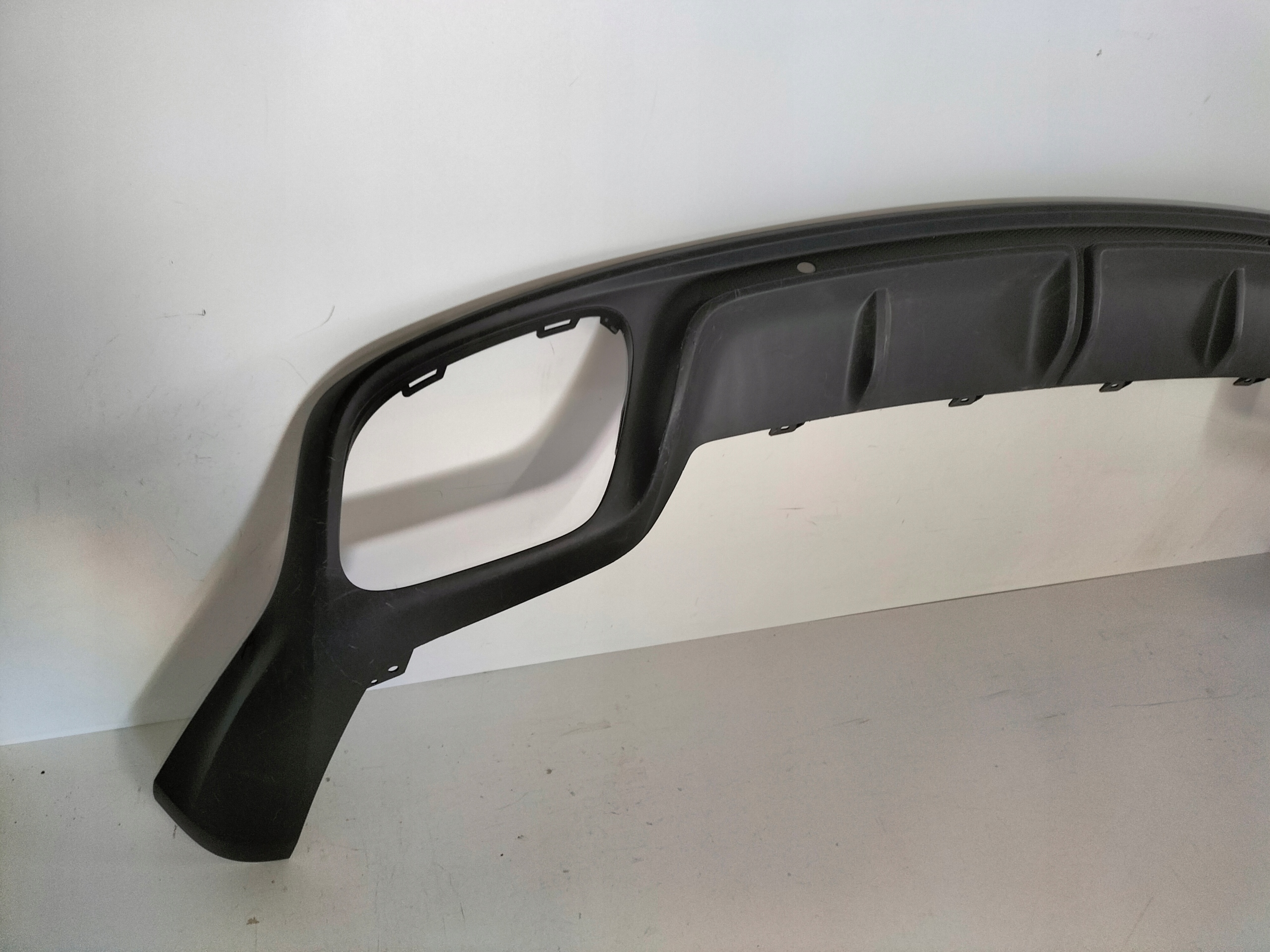 ZADNY SPOJLER PORSCHE PANAMERA LIFT 19-