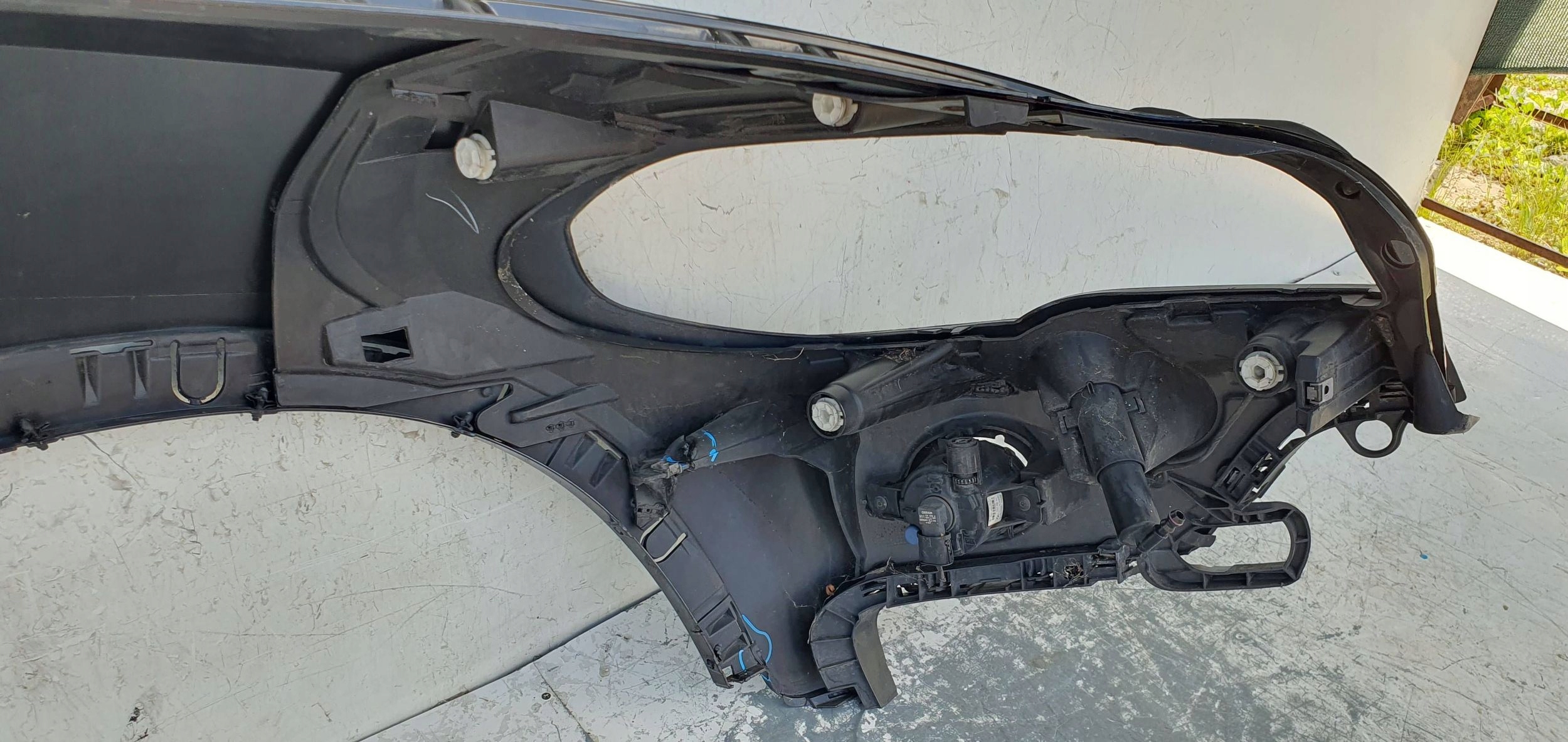 BMW X5 E70 7157979 ĽAVÝ PREDNÝ BLATNÍK