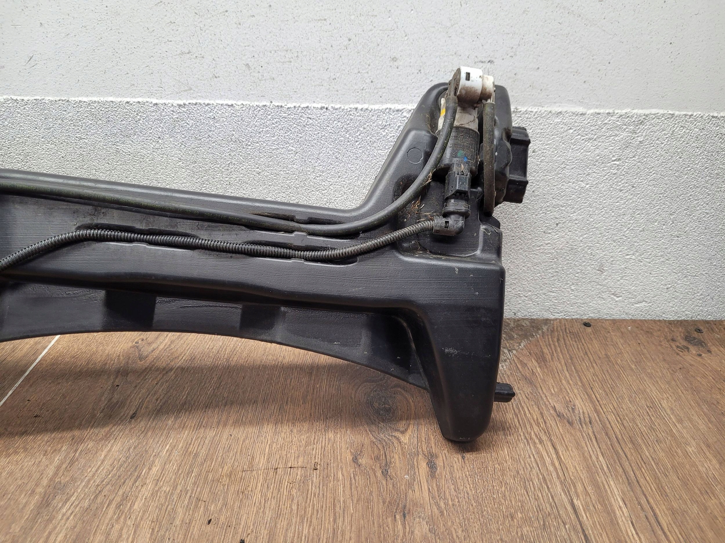 Citroen C4 Grand Picasso 9676088180 NADOBKA OSTREKOVACA