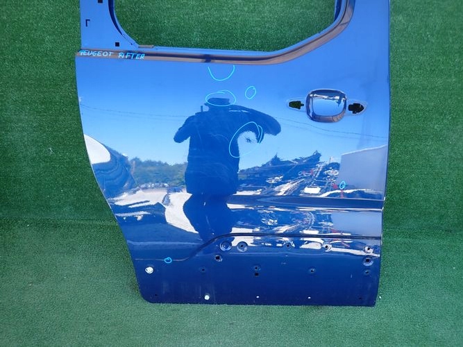 PEUGEOT RIFTER 18- PRAVE POSUVNE DVERE