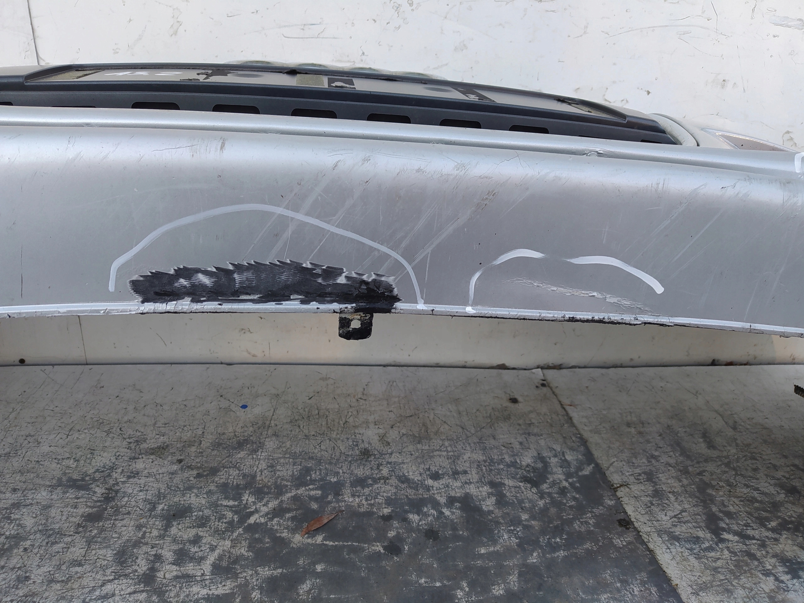 AUDI A4 B8 PREDNÝ NÁRAZNÍK 8K0807437