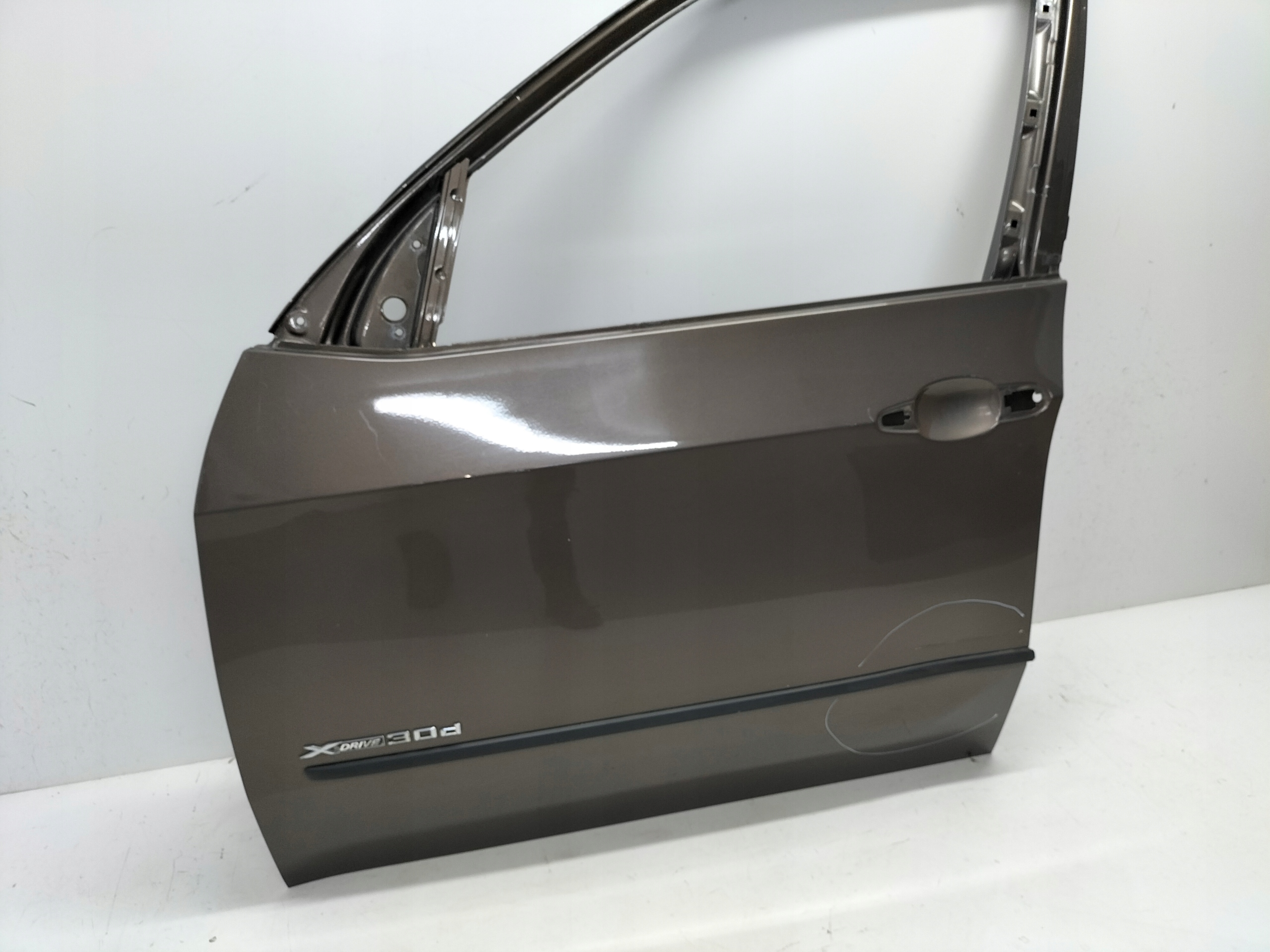LAVE PREDNE DVERE BMW X5 E70 06-